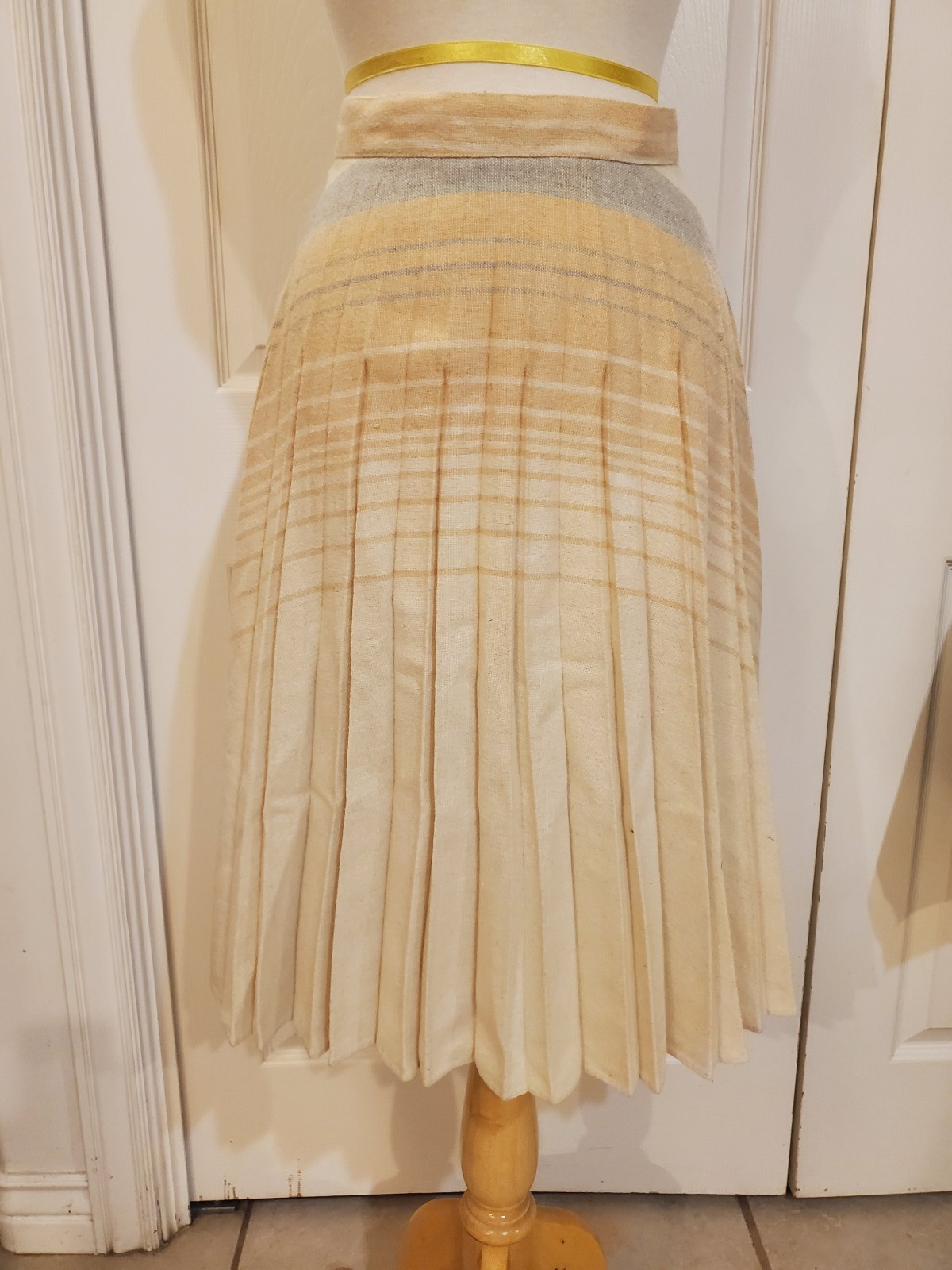 Vintage Striped Pleated Skirt Sz 9/10