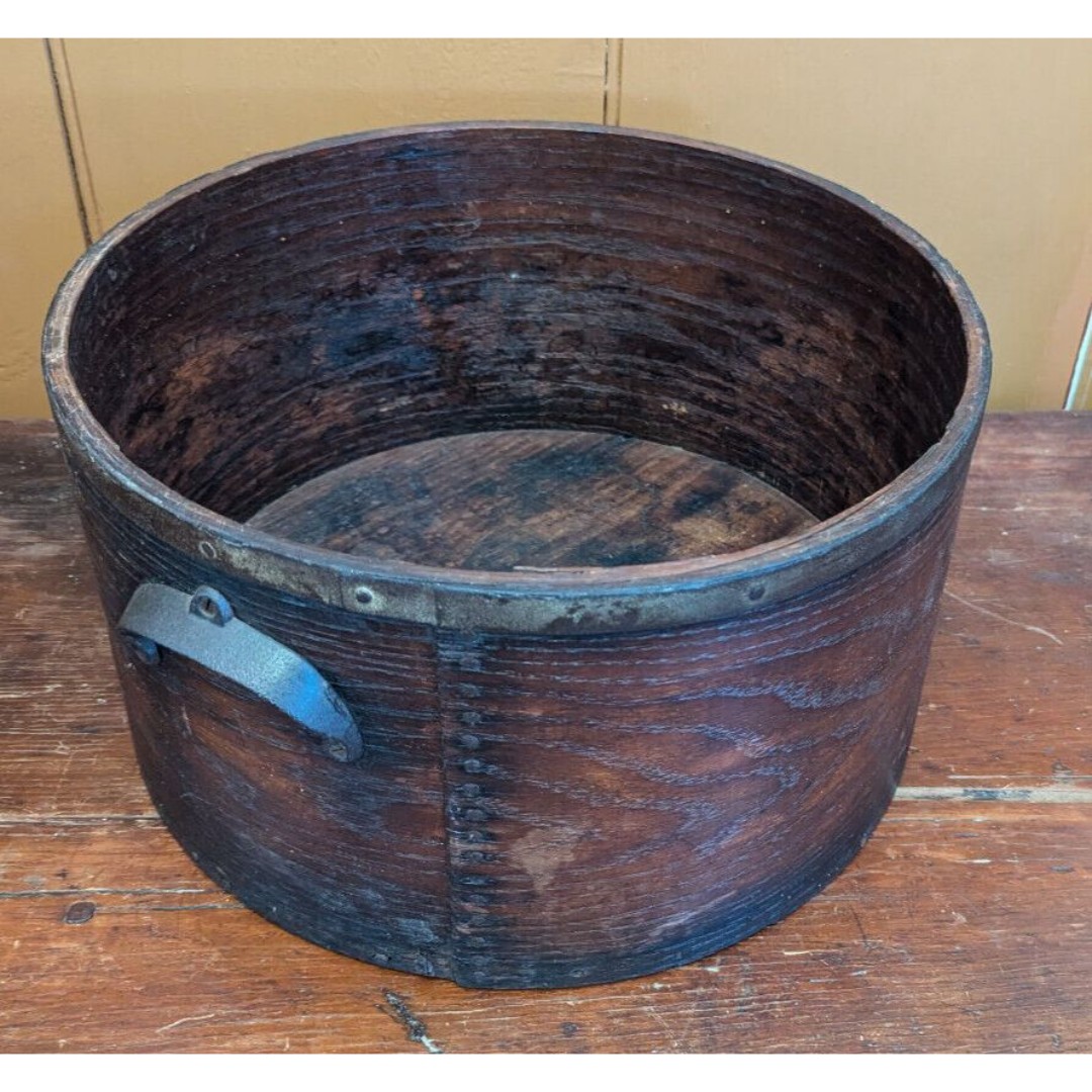 19th C Antique 14.5 Round Bent Wood Dry Grain Measure Pantry Box w Iron Handles