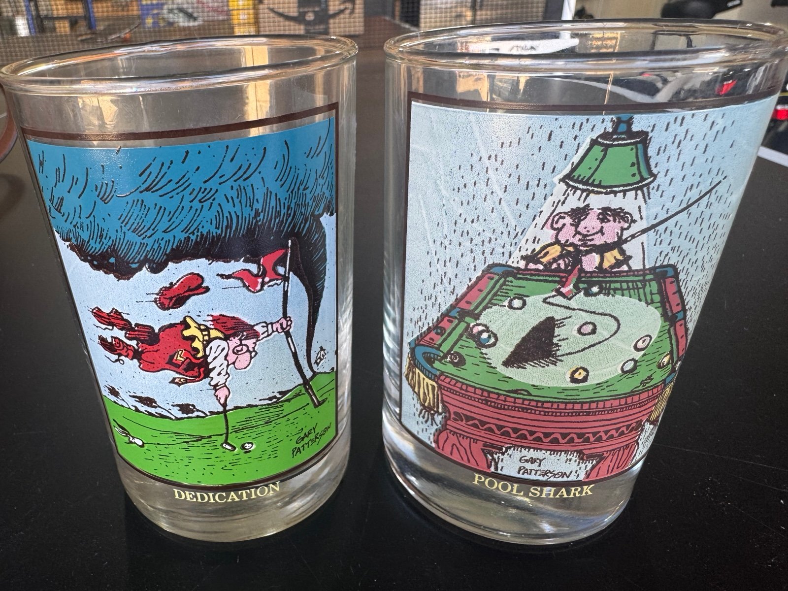Vintage Arby’s collector edition glasses- set of 2