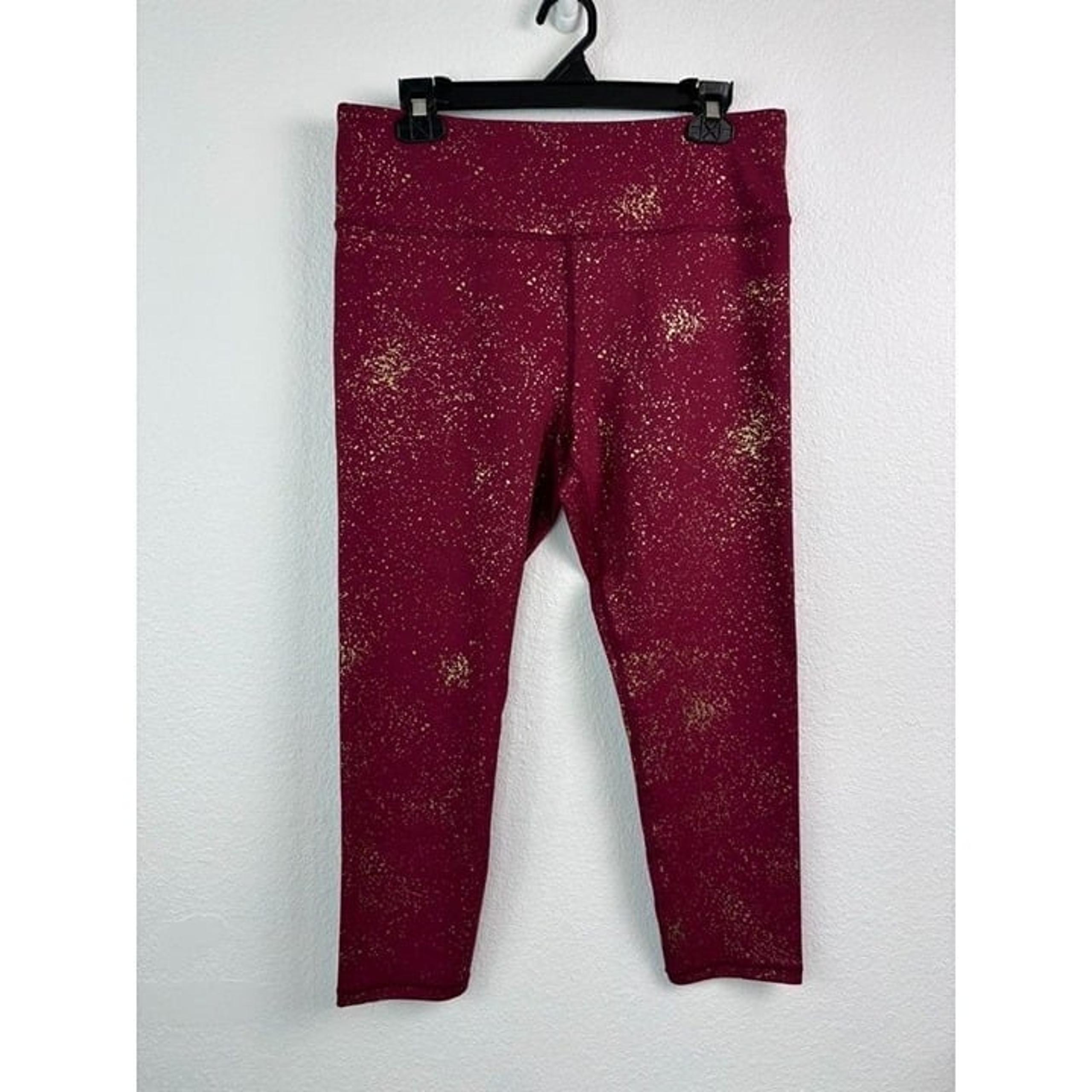 Zyia Active women's 16-18 red gold metallic splatter cropped athletic leggings