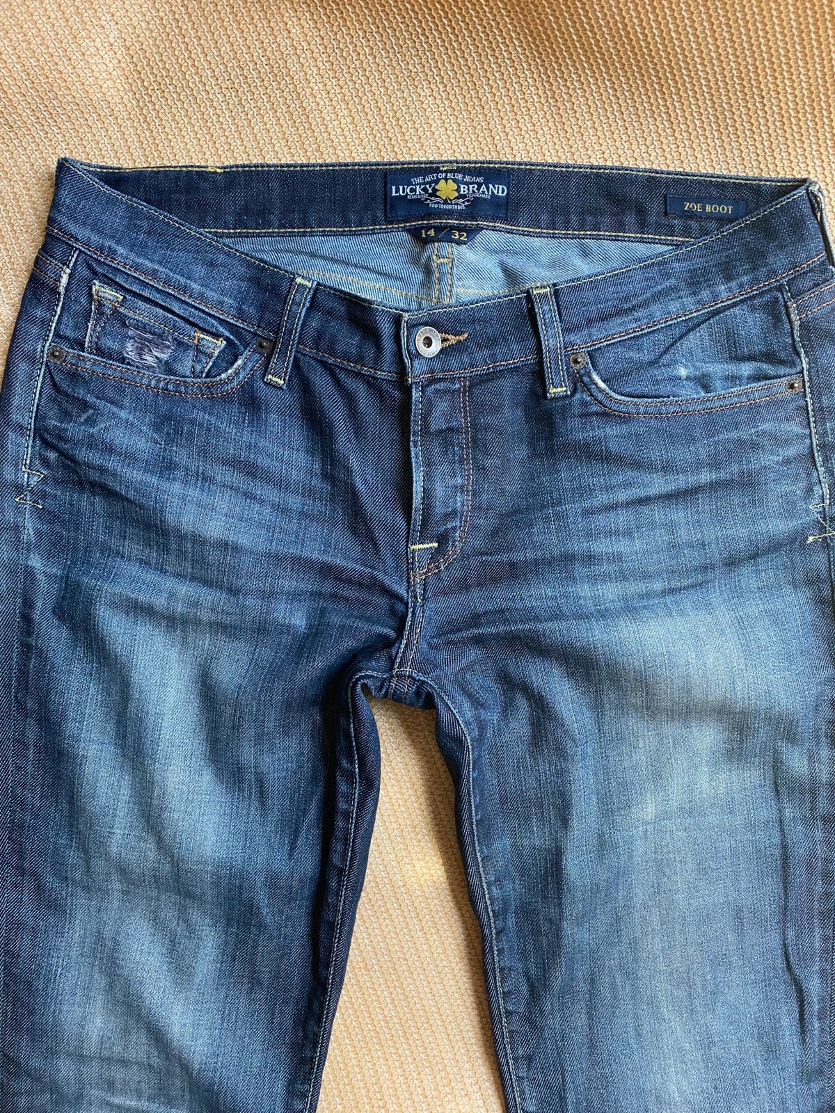 Lucky Brand Zoe Boot Jeans Size 12/32 women Stretch Blue Denim Measures