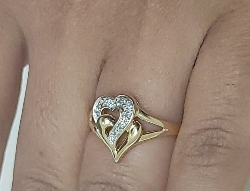 10K Gold diamond Heart Designer Ring SUMA