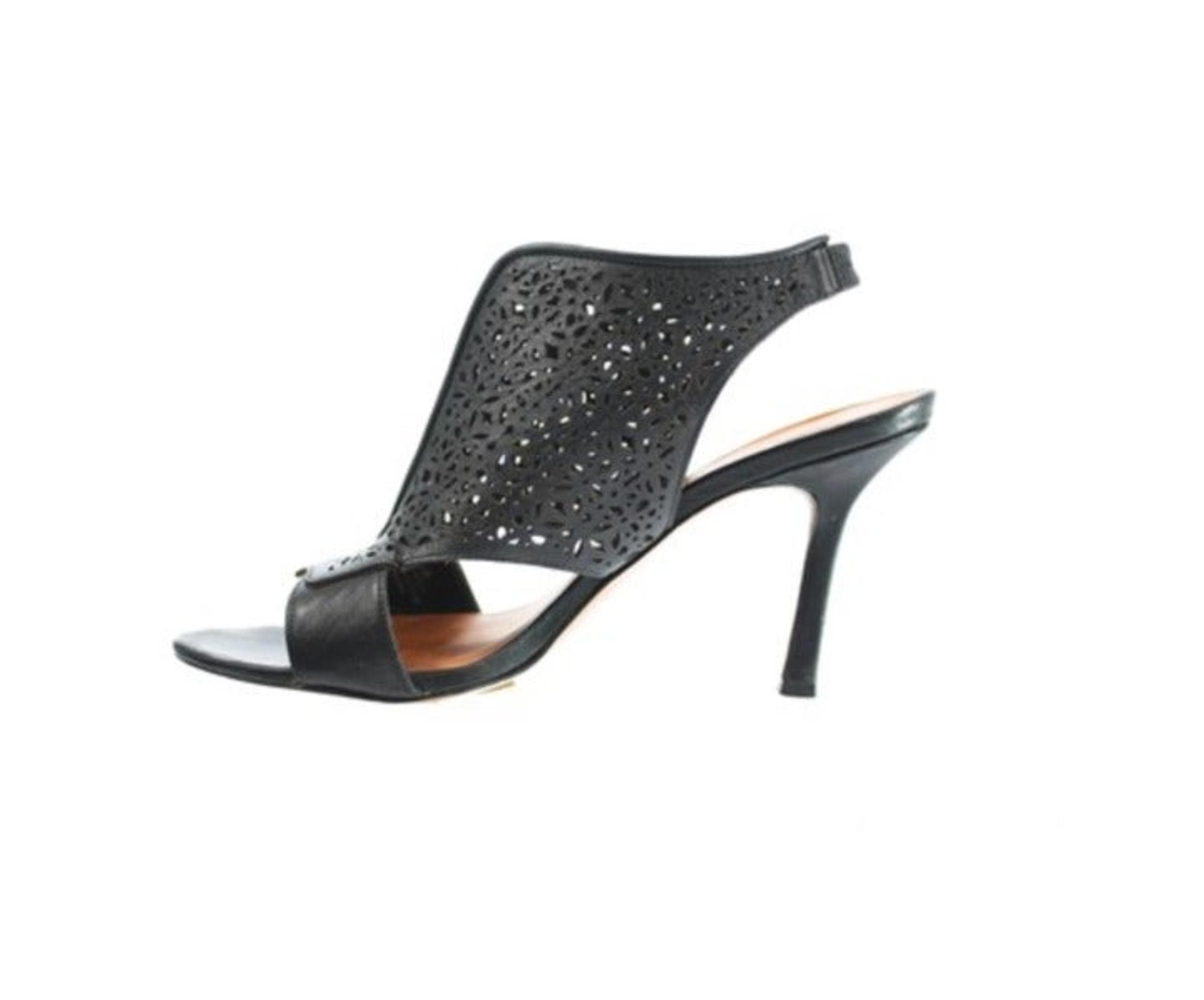 ELIZABETH AND JAMES Black Cut Out Sandal