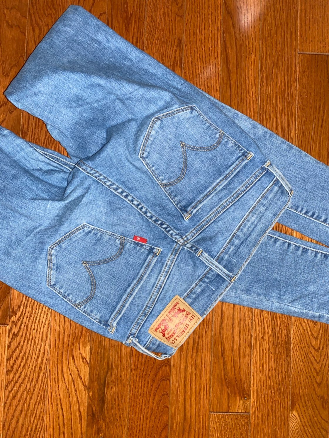 levi jeans