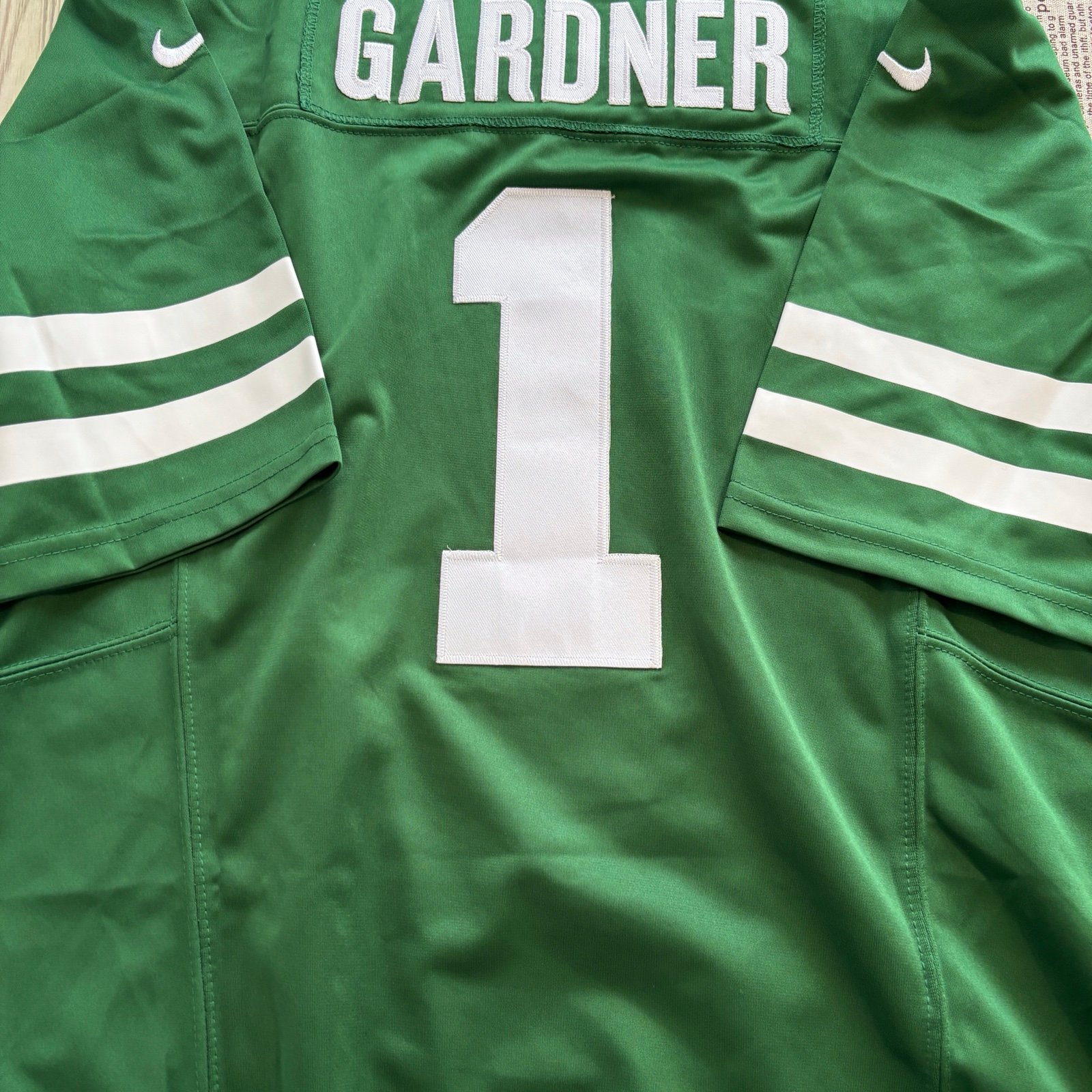 No. 1 green jersey