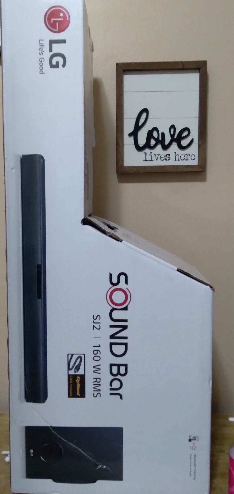LG Sound Bar In Box