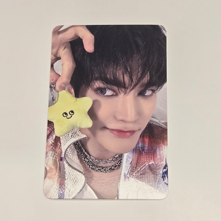 NCT 127 - Starfish Doll Keyring Set TAEYONG Version