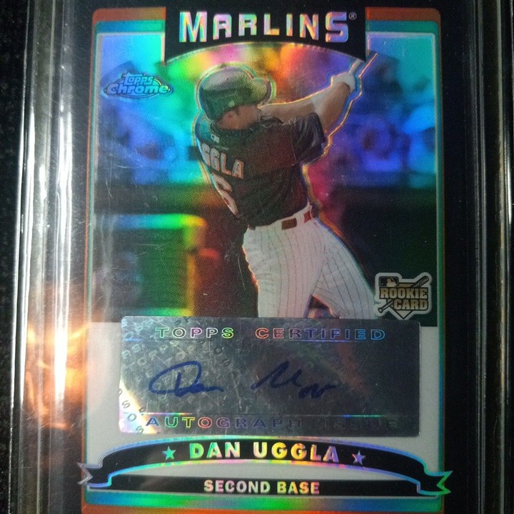 BIN-567 - 2006 Topps Chrome Black Refractor Dan Uggla RC SP AUTOGRAPH! #/200!