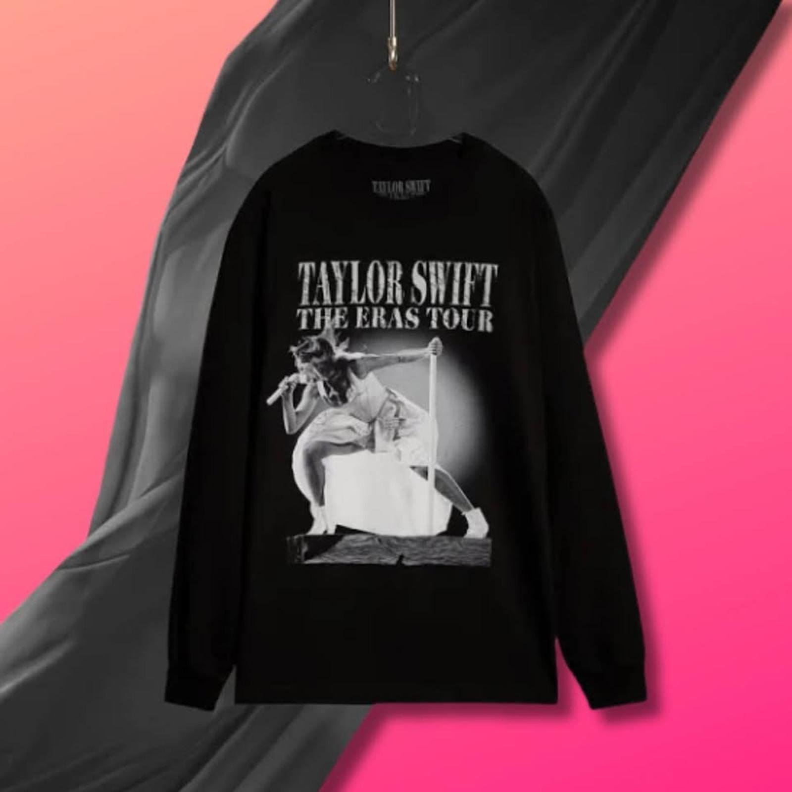 Taylor Swift TTPD Live Photo Long Sleeve Tee Small