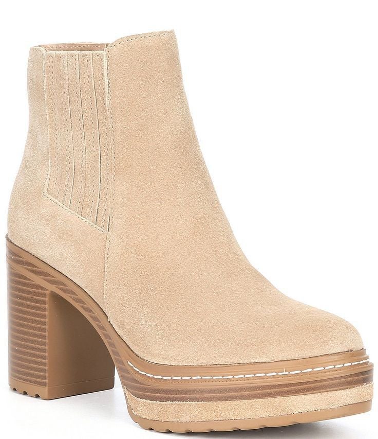 Steve Madden boots