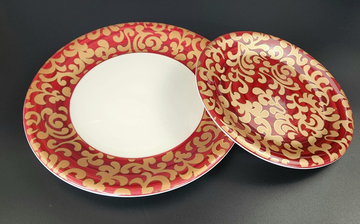 Vintage - Crate & Barrel - F.Giorgi by Ceramica - Italian Salad and Dinner Plate