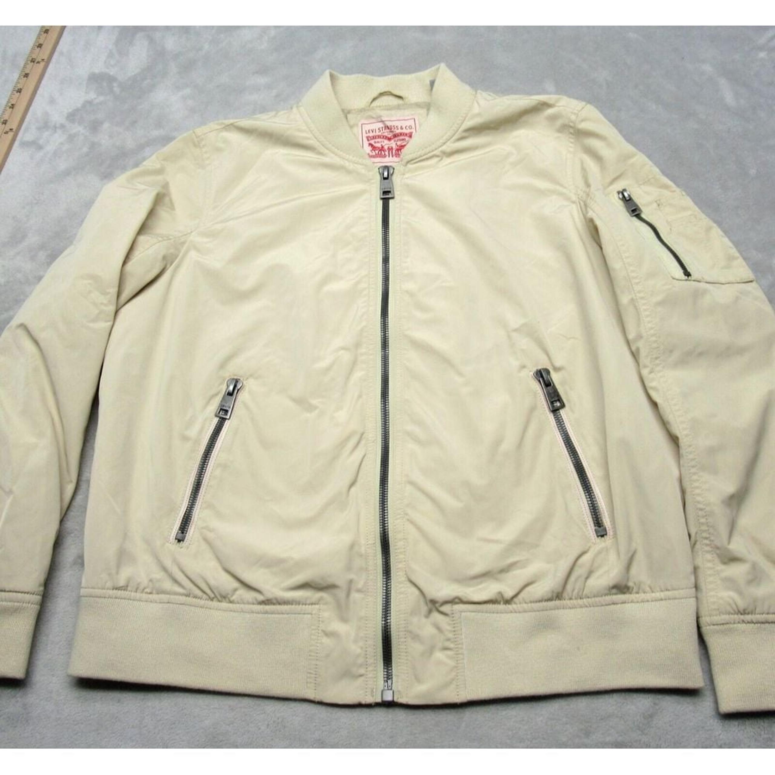 Levis Jacket Mens XL Cream Zip Pockets Lined Ribbed Trims Full Zip Bomber