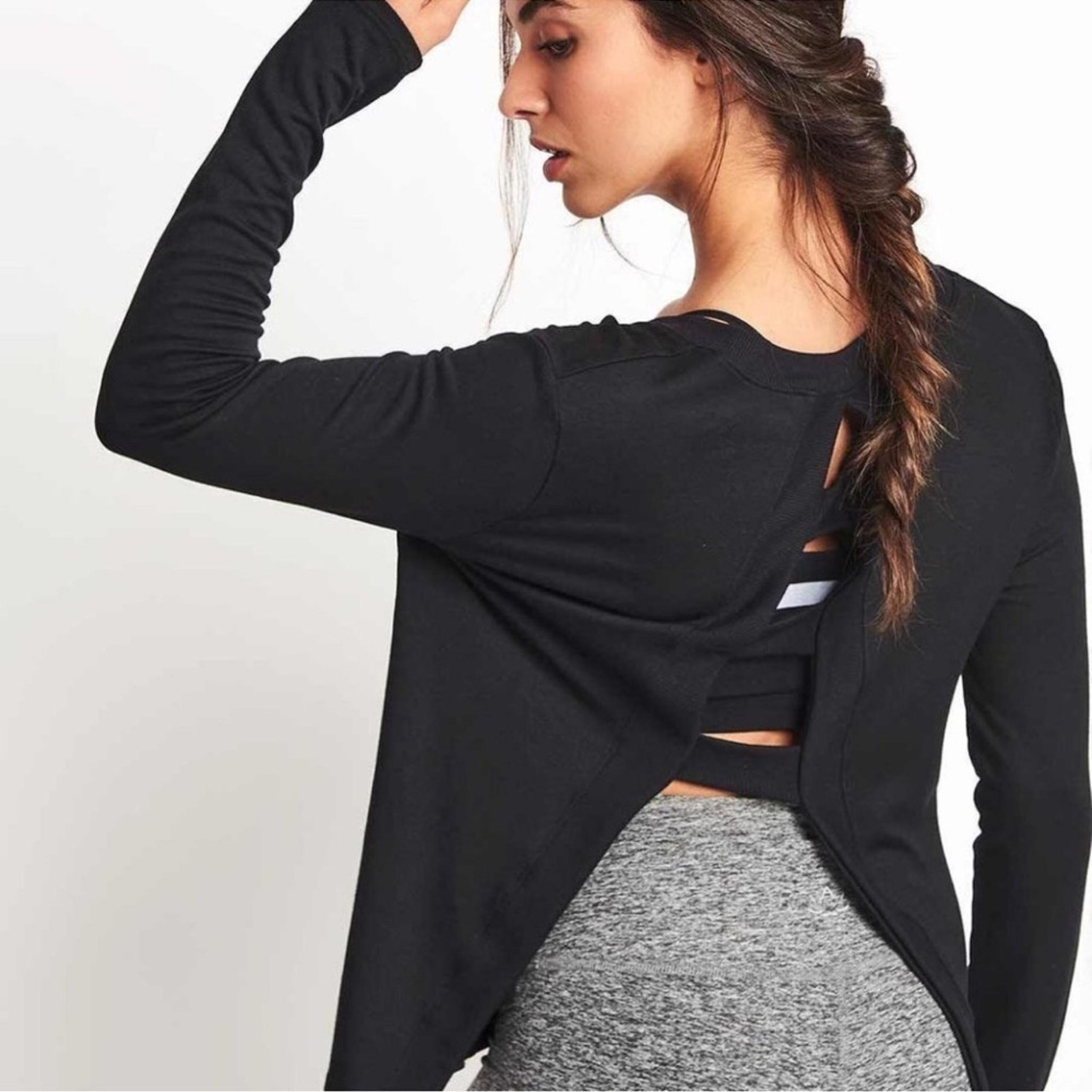 Beyond Yoga Time To Split Open Back V-Neck Sweater Top