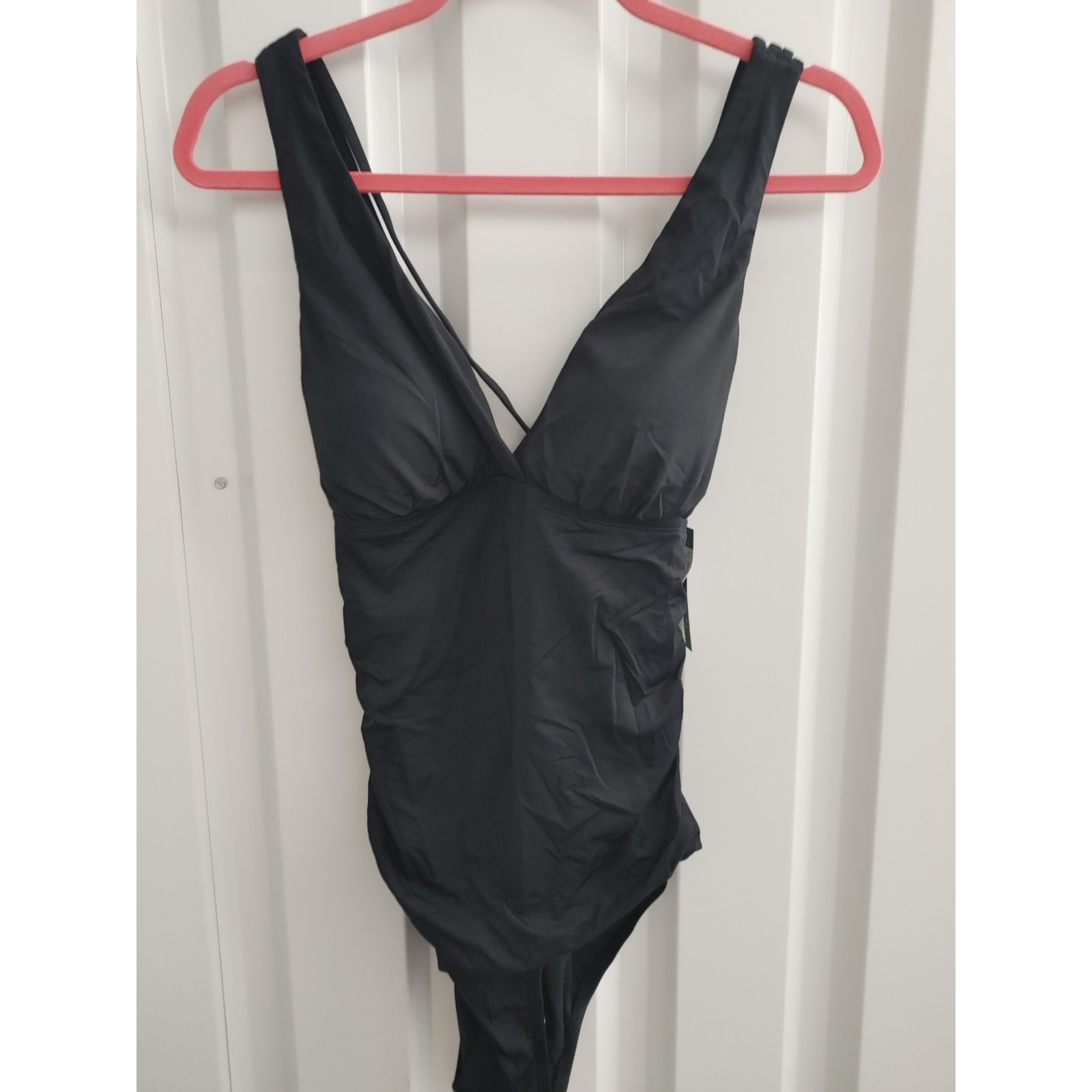 Jantzen Swimsuit Womens One Piece Multi Strap Surplice Sz 10 Black NWT