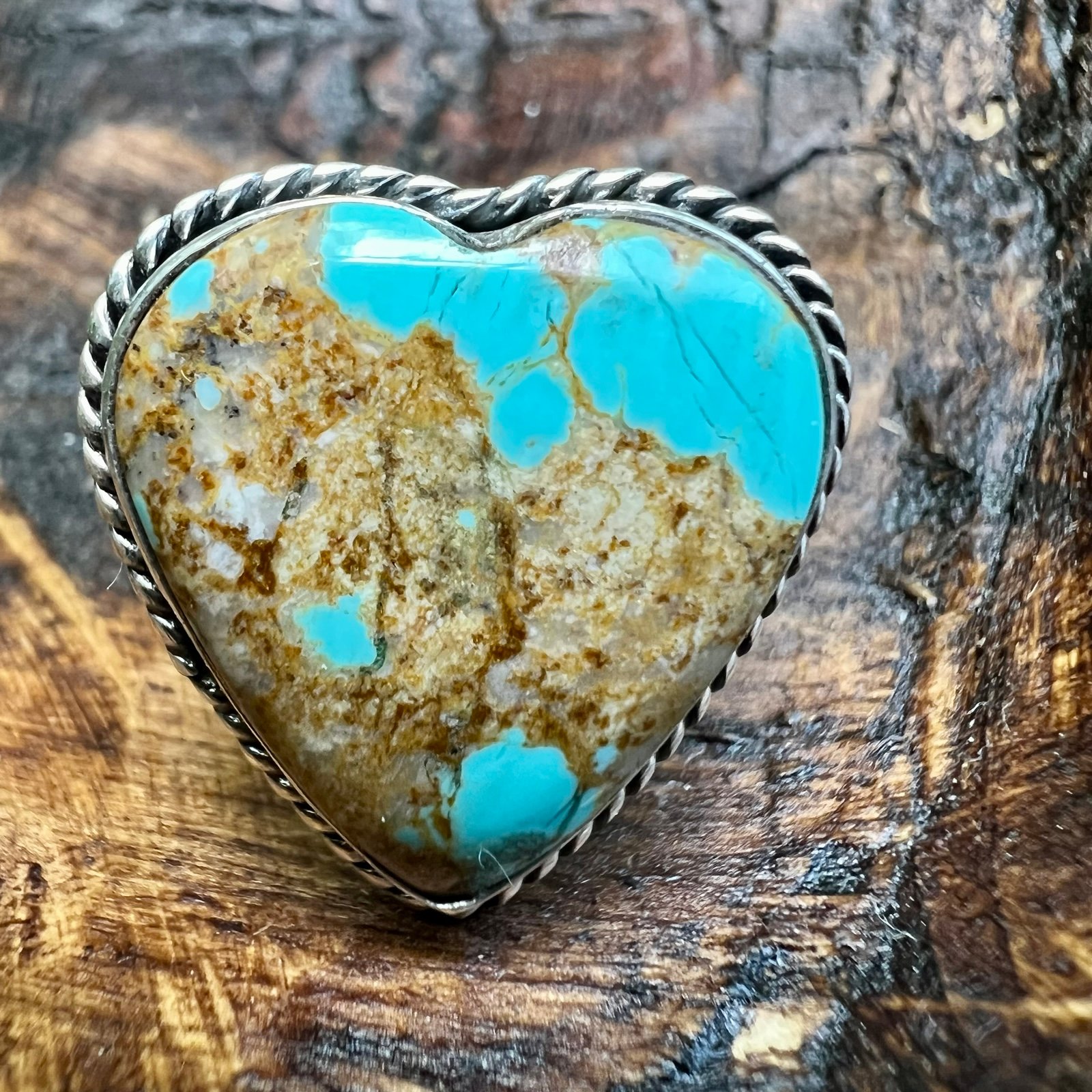 925 Sterling Silver & Kingman Turquoise Heart Ring Size 9.5