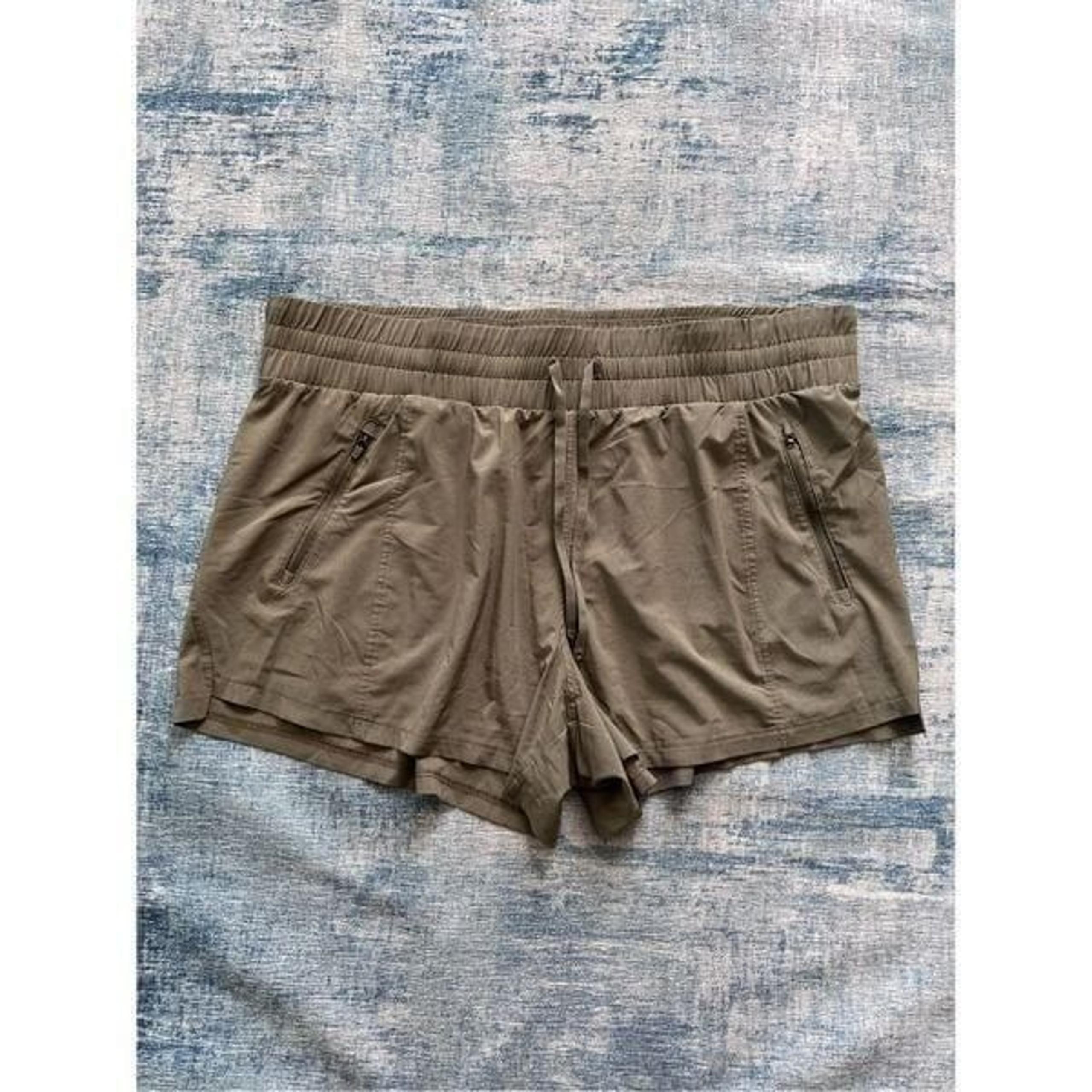All In Motion Olive Green Athletic Shorts Women's XXL