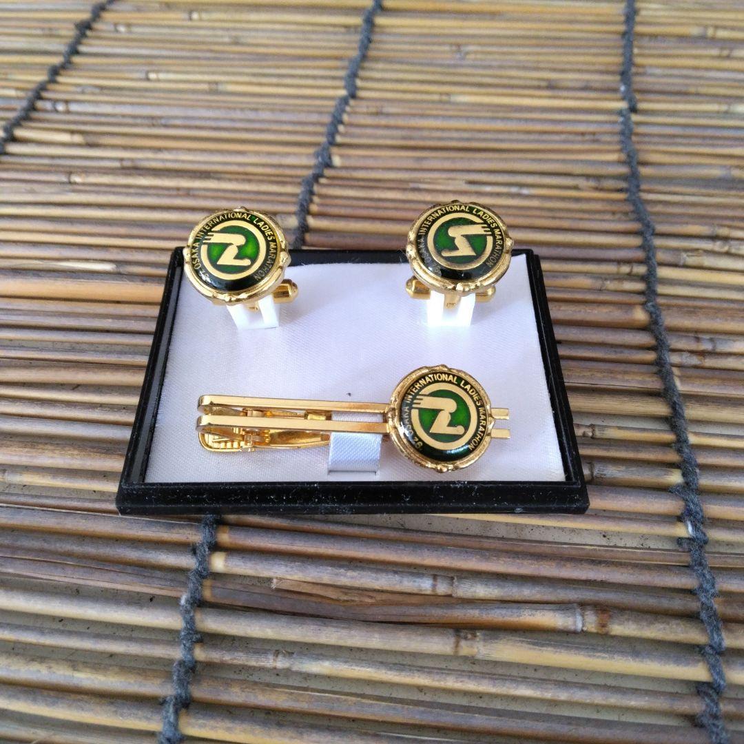 Estate Sale: Cufflinks and Tie Pin Set