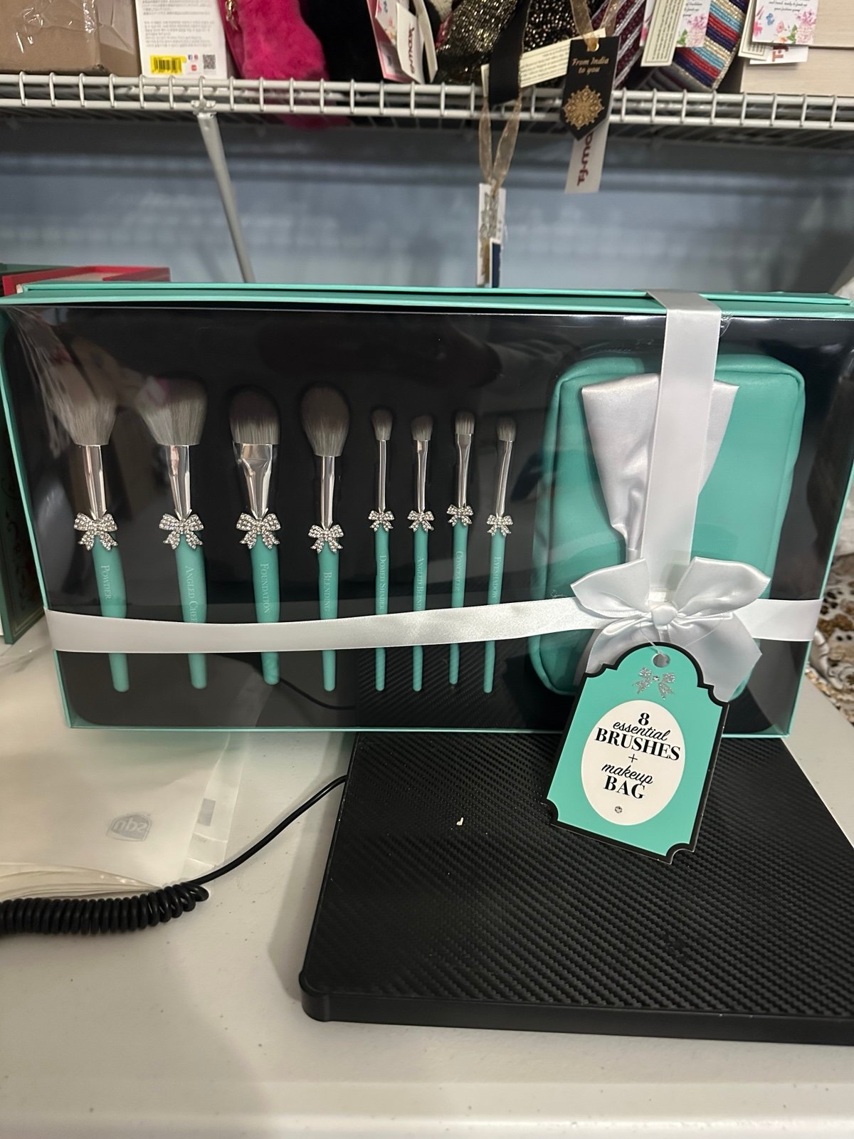 Tiffany Blue with Rhinestone Bows 8 Essential Brushes and Makeup Bag