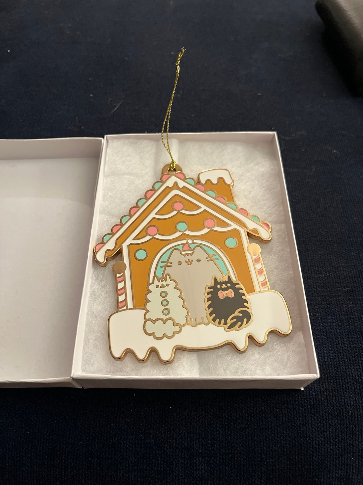 Pusheen 2018 Limited Edition Metal Ornament (Collectible)