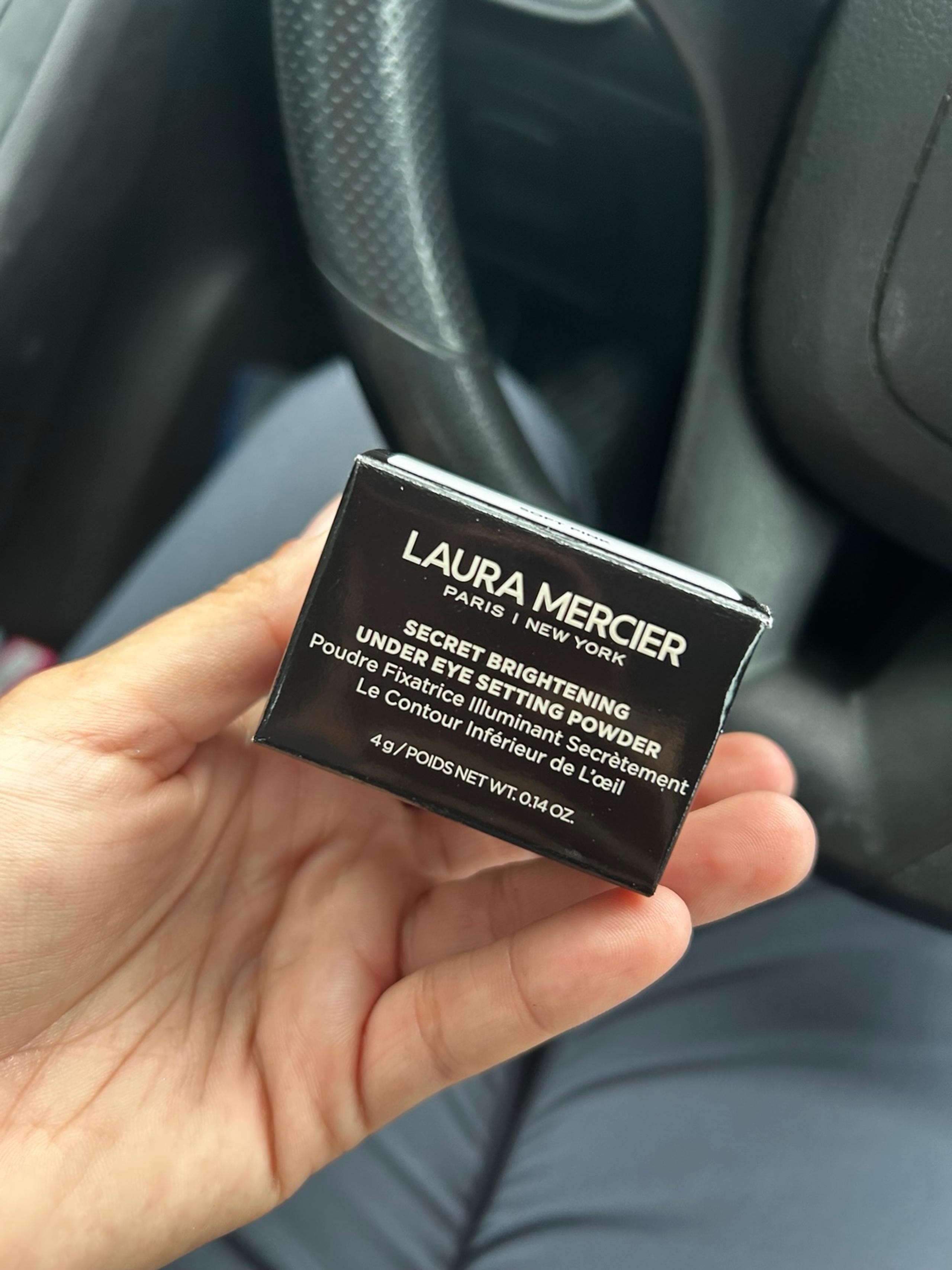 Laura Mercier secret brightening under eye setting powder