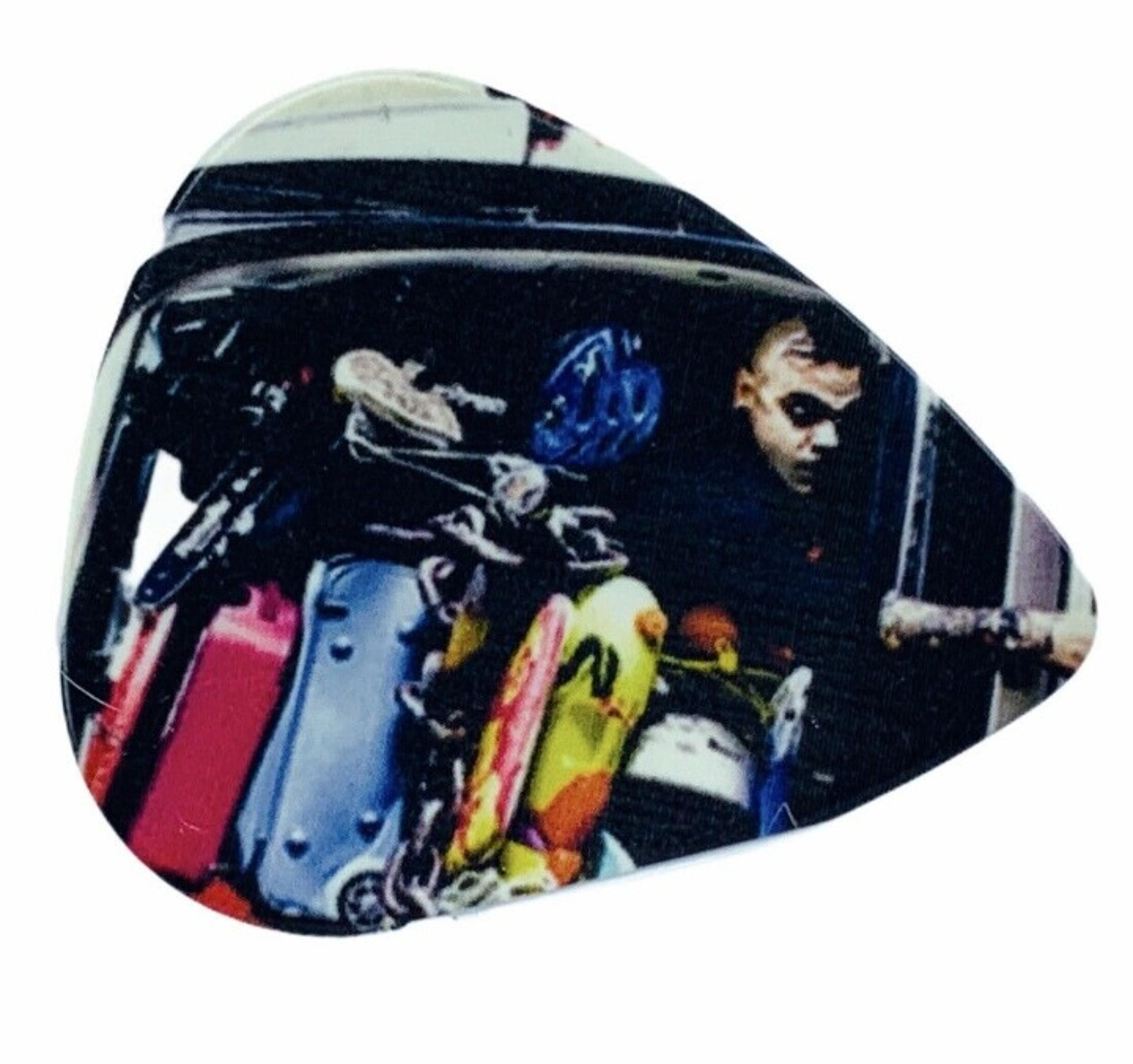 Guitar pick vtg grunge punk van suitcase