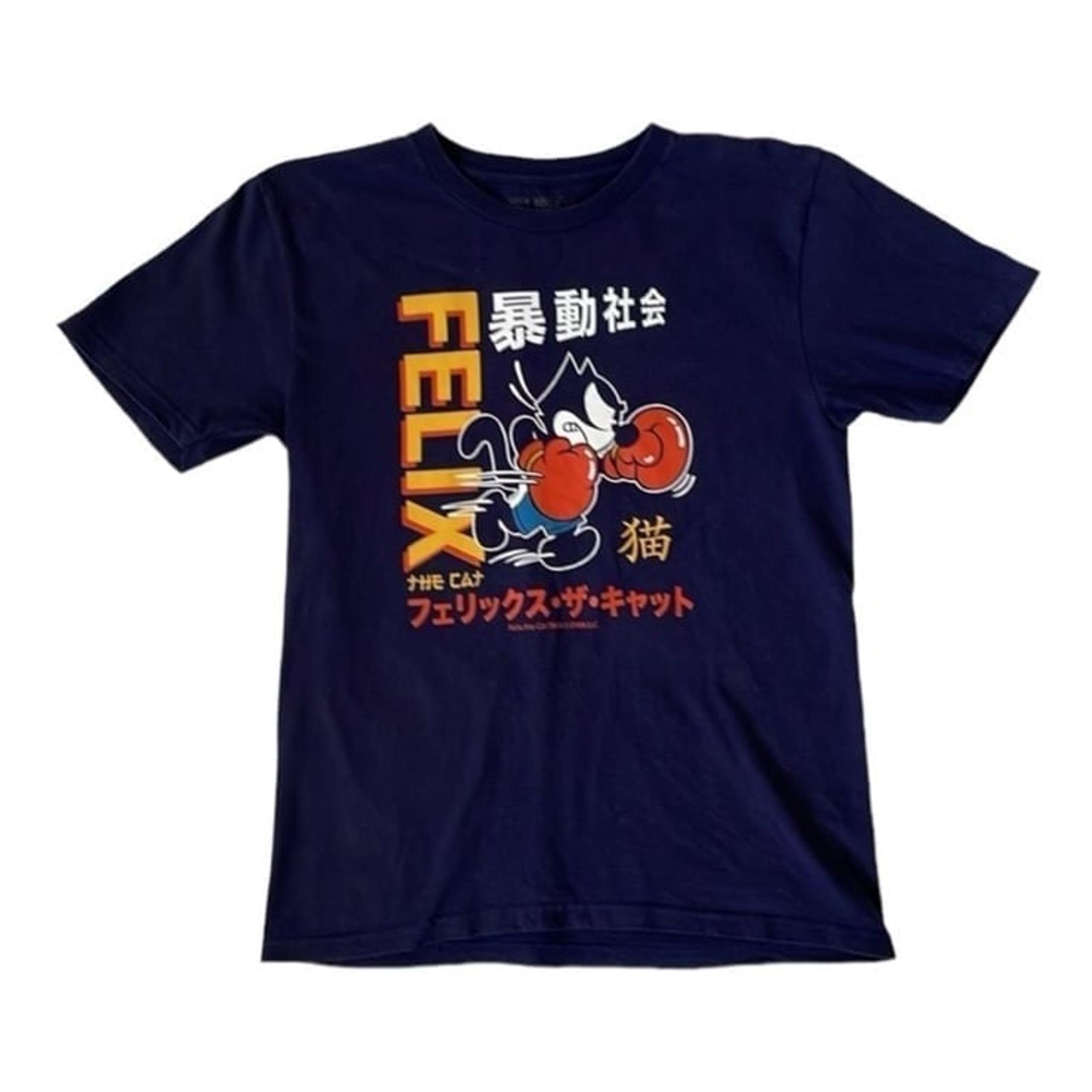 ♥️Riot Society♥️Youth short sleeve graphic tee size (large)