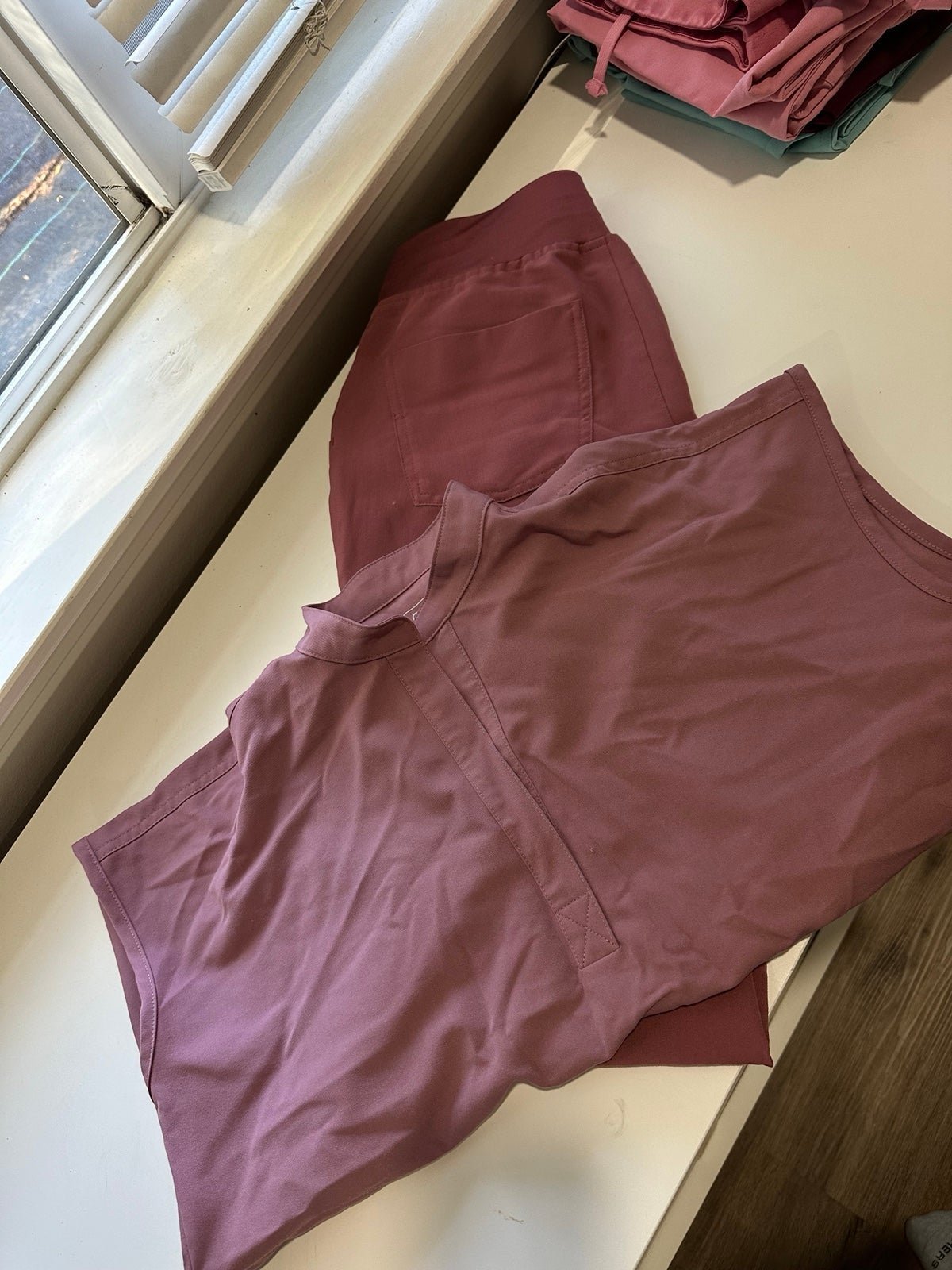 figs scrubs set
