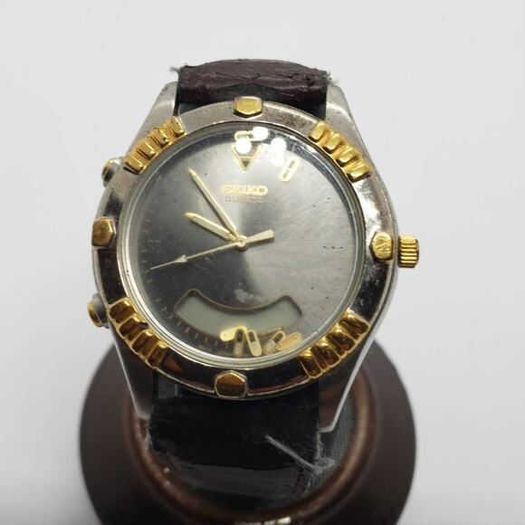 Seiko Men's Watch H801-7028