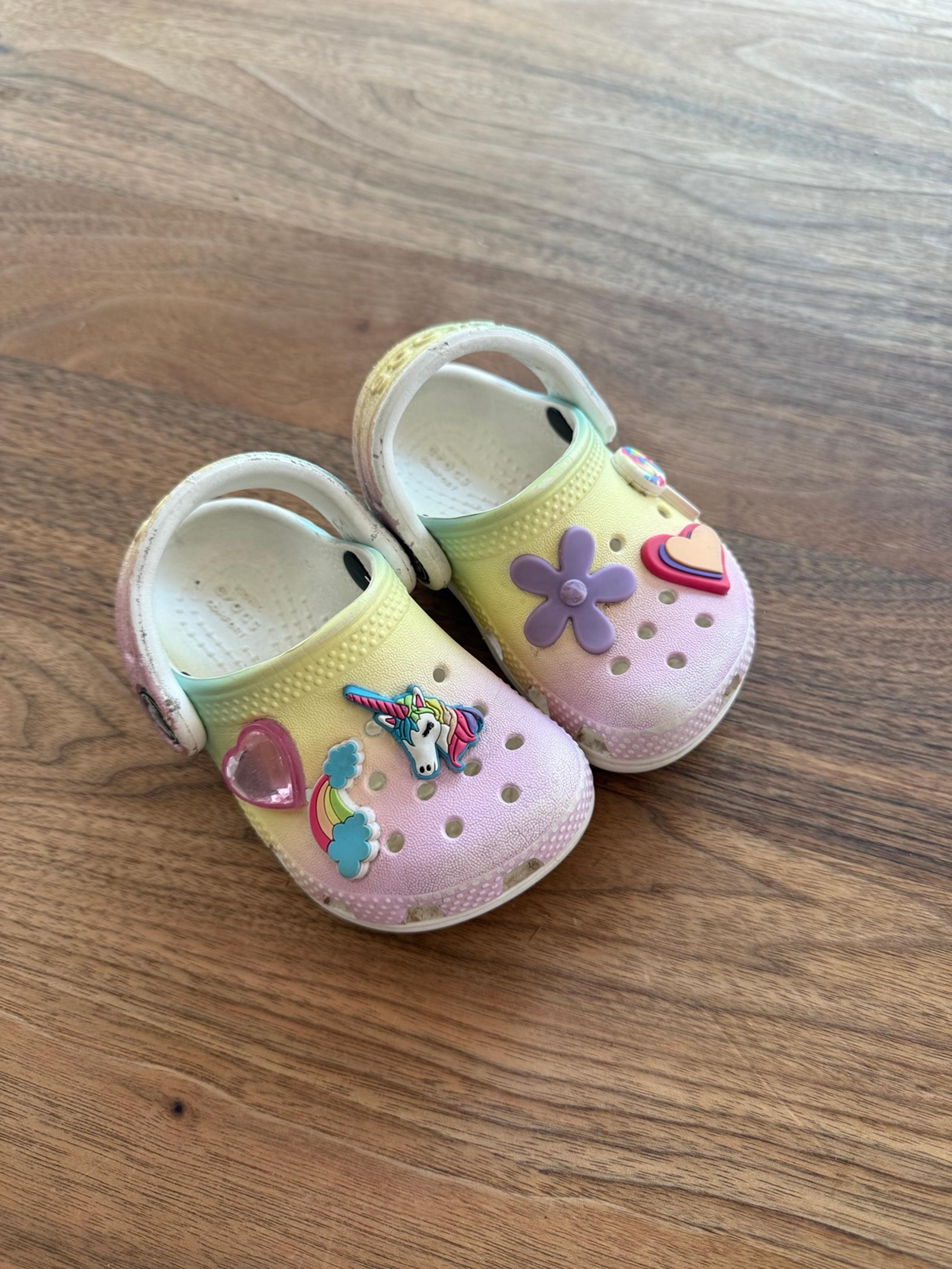 Crocs Rainbow Unicorn Ombre Girls Clogs Shoes Infant 4 C4