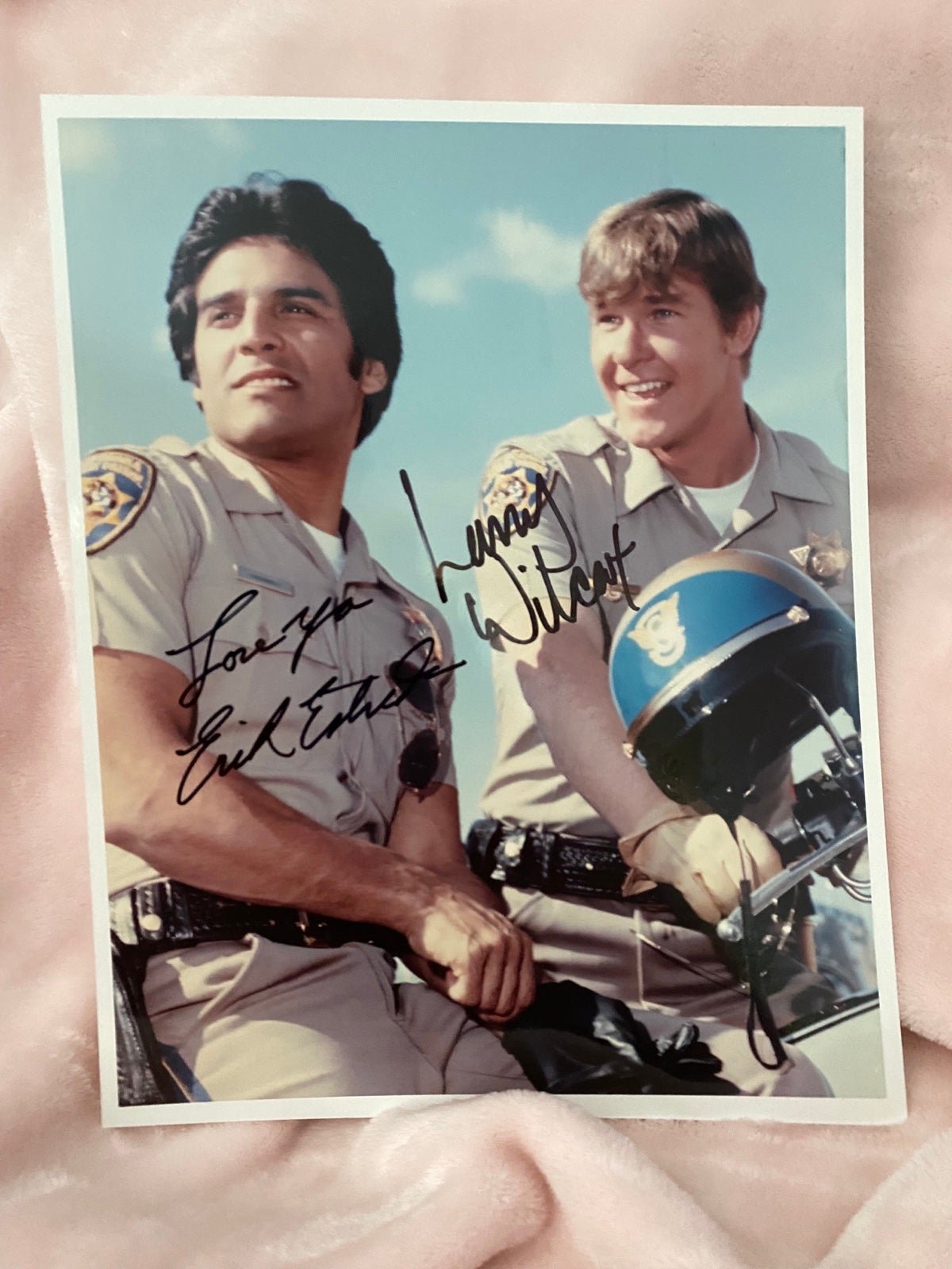 Chips cast signed photo