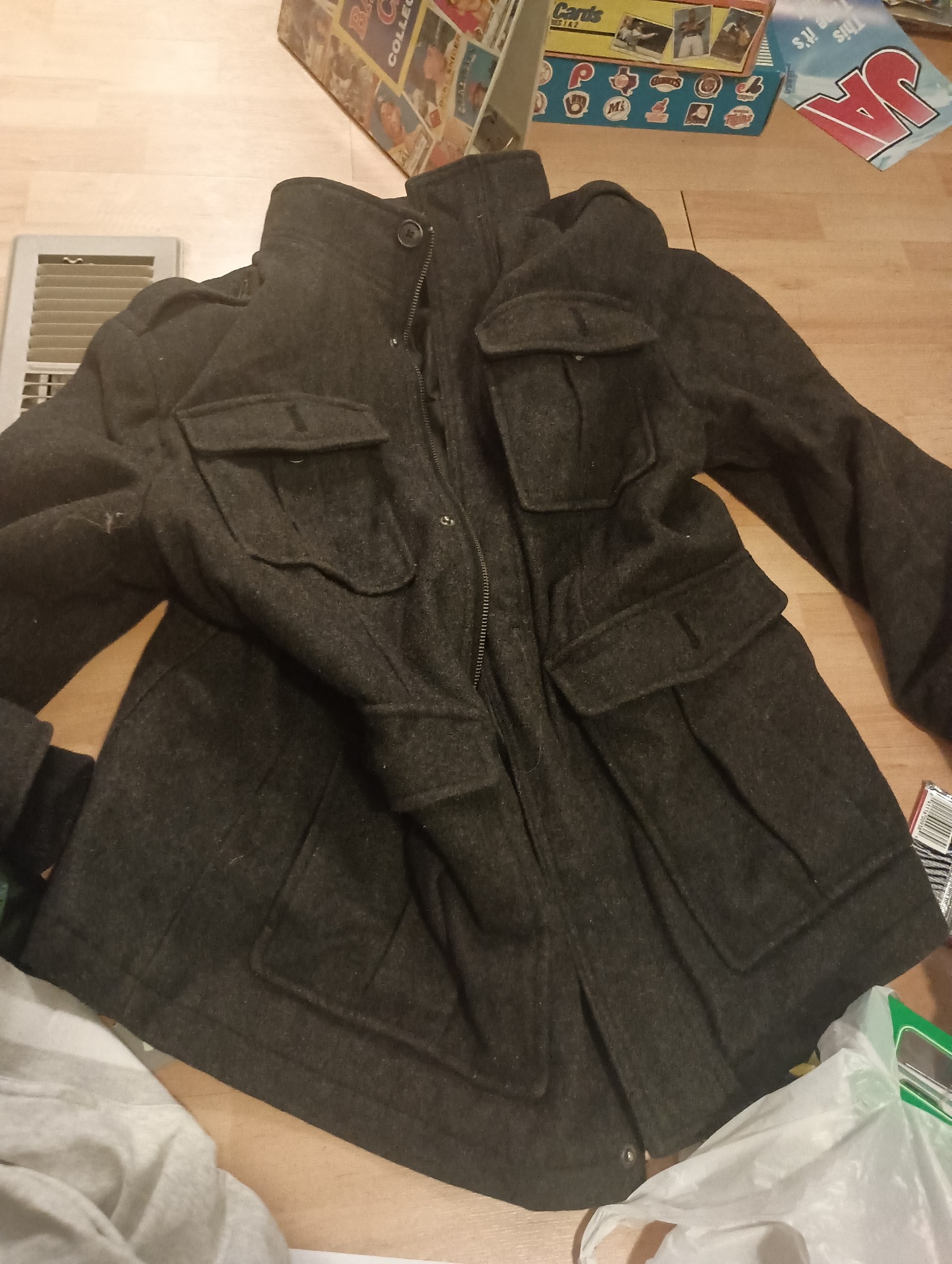 Merona size L 64% wool jacket in great condition