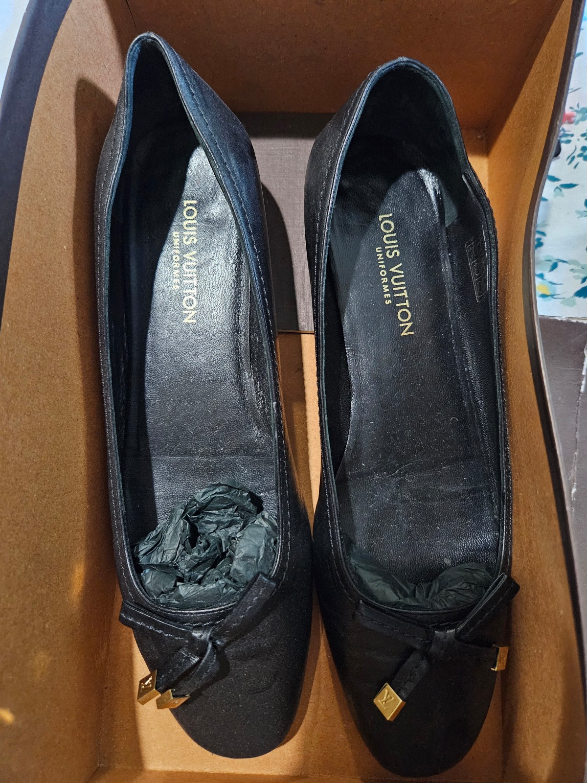 Louis Vuitton uniform shoes