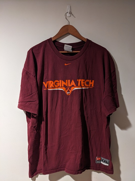 Vintage Y2K Virginia Tech Nike Center Swoosh Maroon Burgundy XX-Large T-Shirt