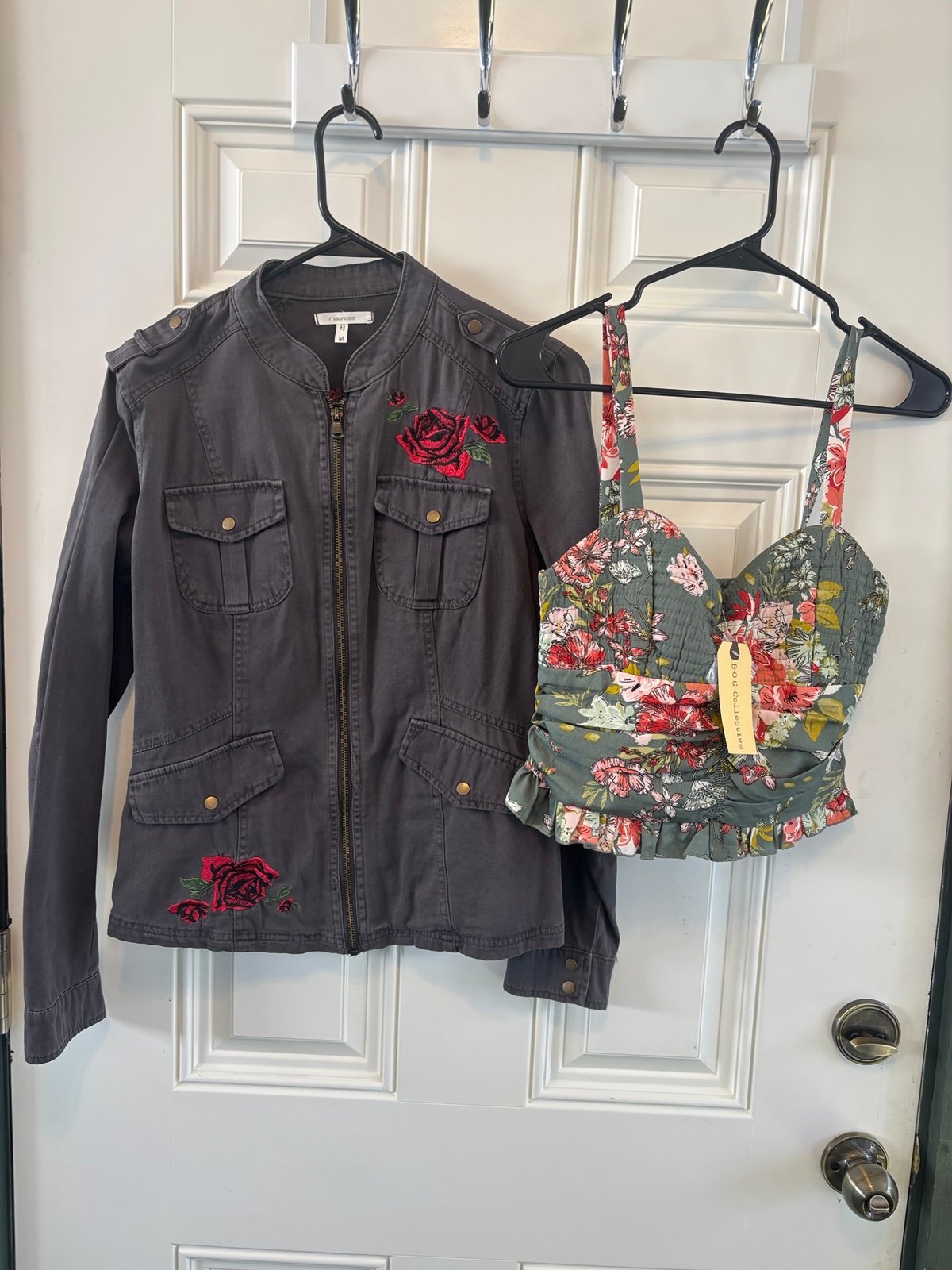 Bundle of Medium women's 7 pcs of clothing. Great Condition!