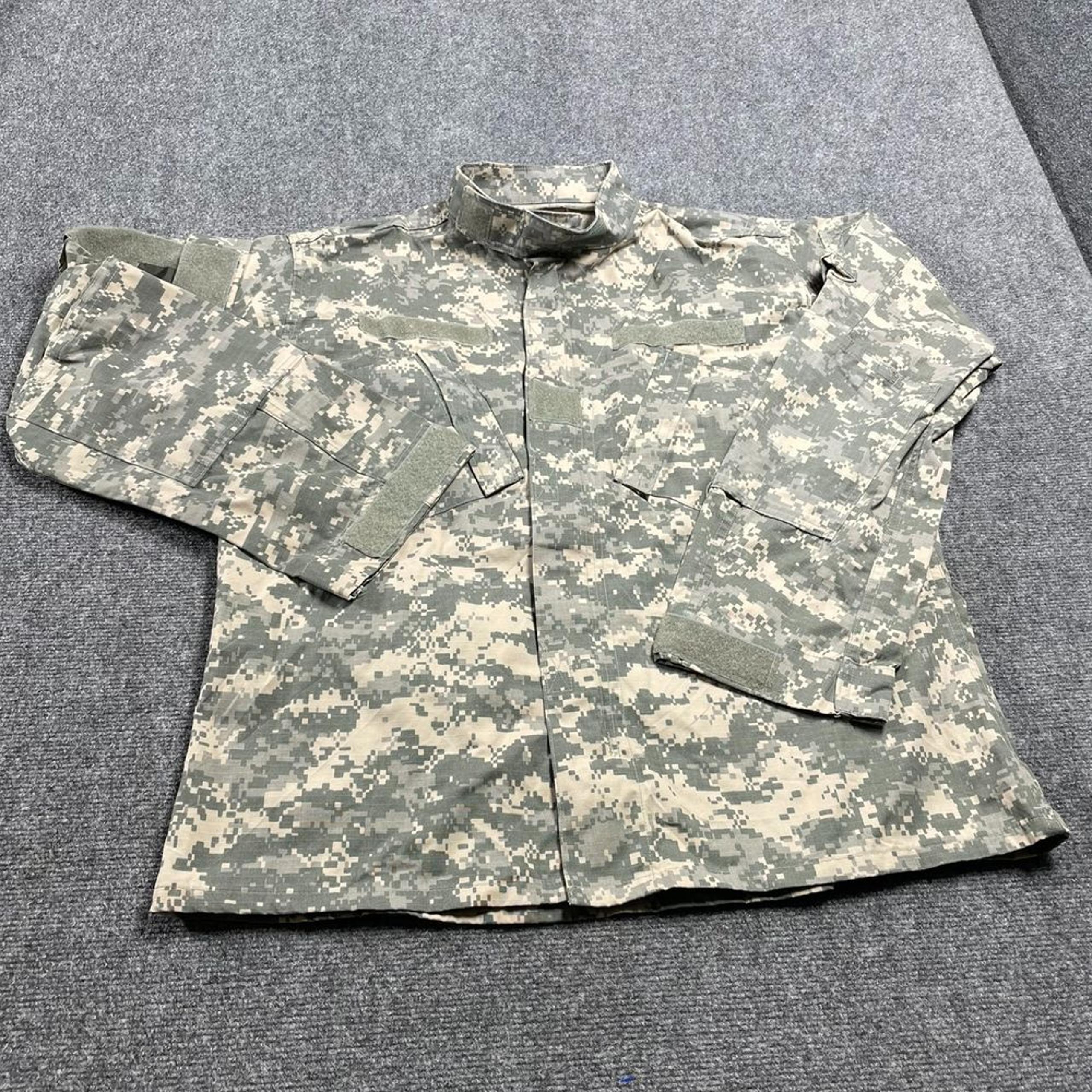 Bergman Camouflage Men's Army Combat Uniform Coat Jacket Long Sleeve Size L