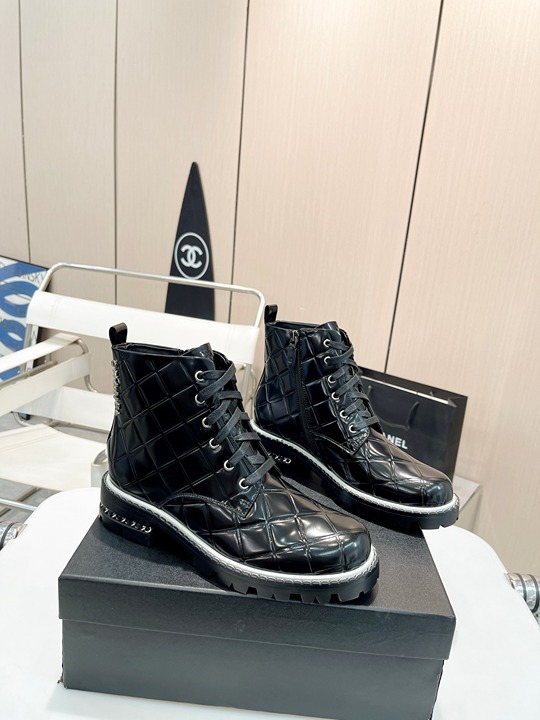 boots