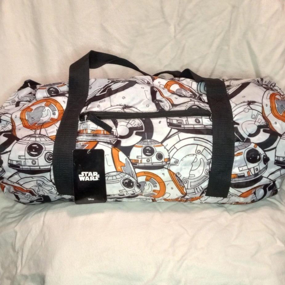 NWT Star Wars Duffle Bag and Chewbacca Mini Flashlight