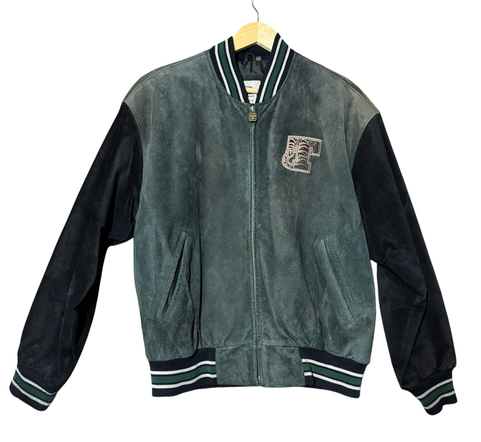 VINTAGE Disney Jacket Men’s Medium Green Tigger Suede Bomber Leather Varsity