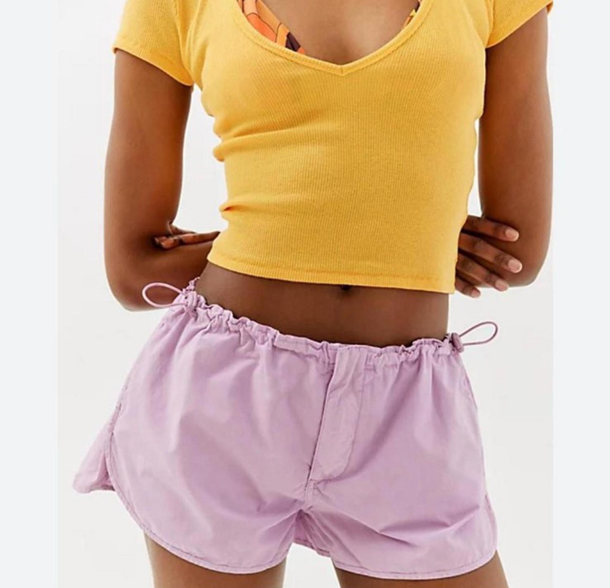 UO Avery Pull On Shorts