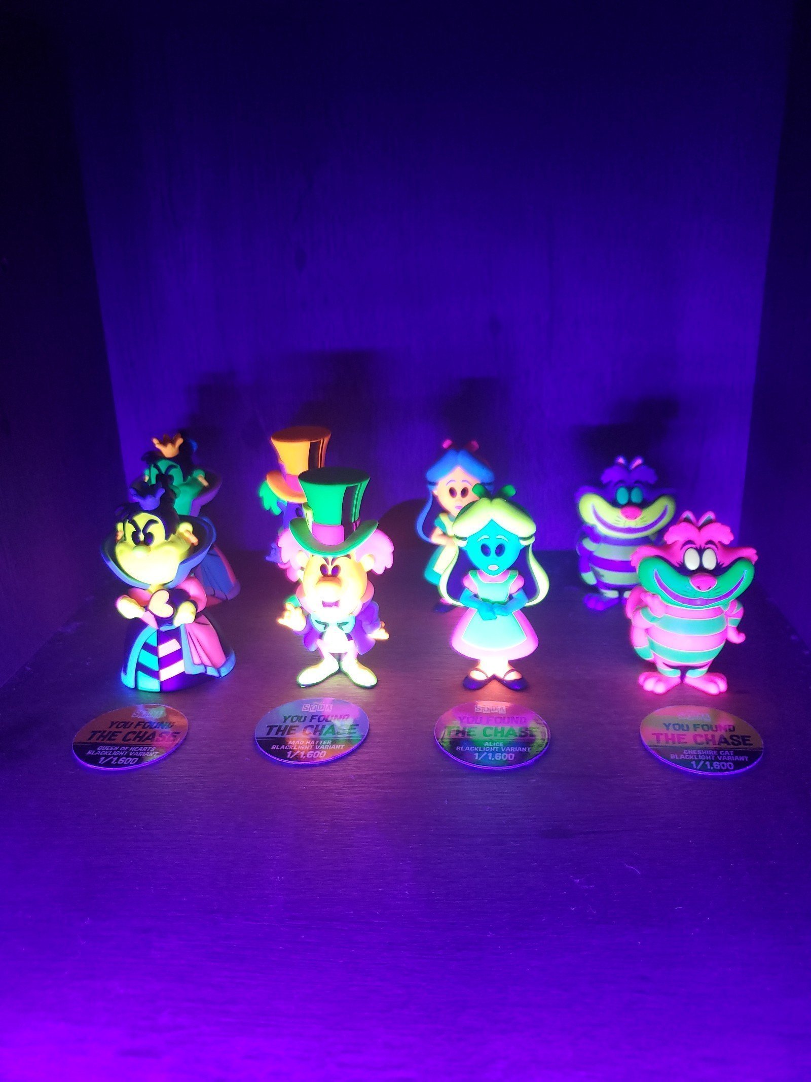 Alice in Wonderland Complete Blacklight Funko Soda Set Disney
