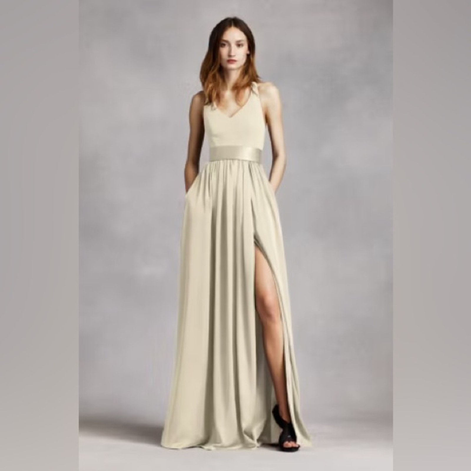 NWT Vera Wang White David’s Bridal Champaign Halter V Neck Bridesmaid Dress 14