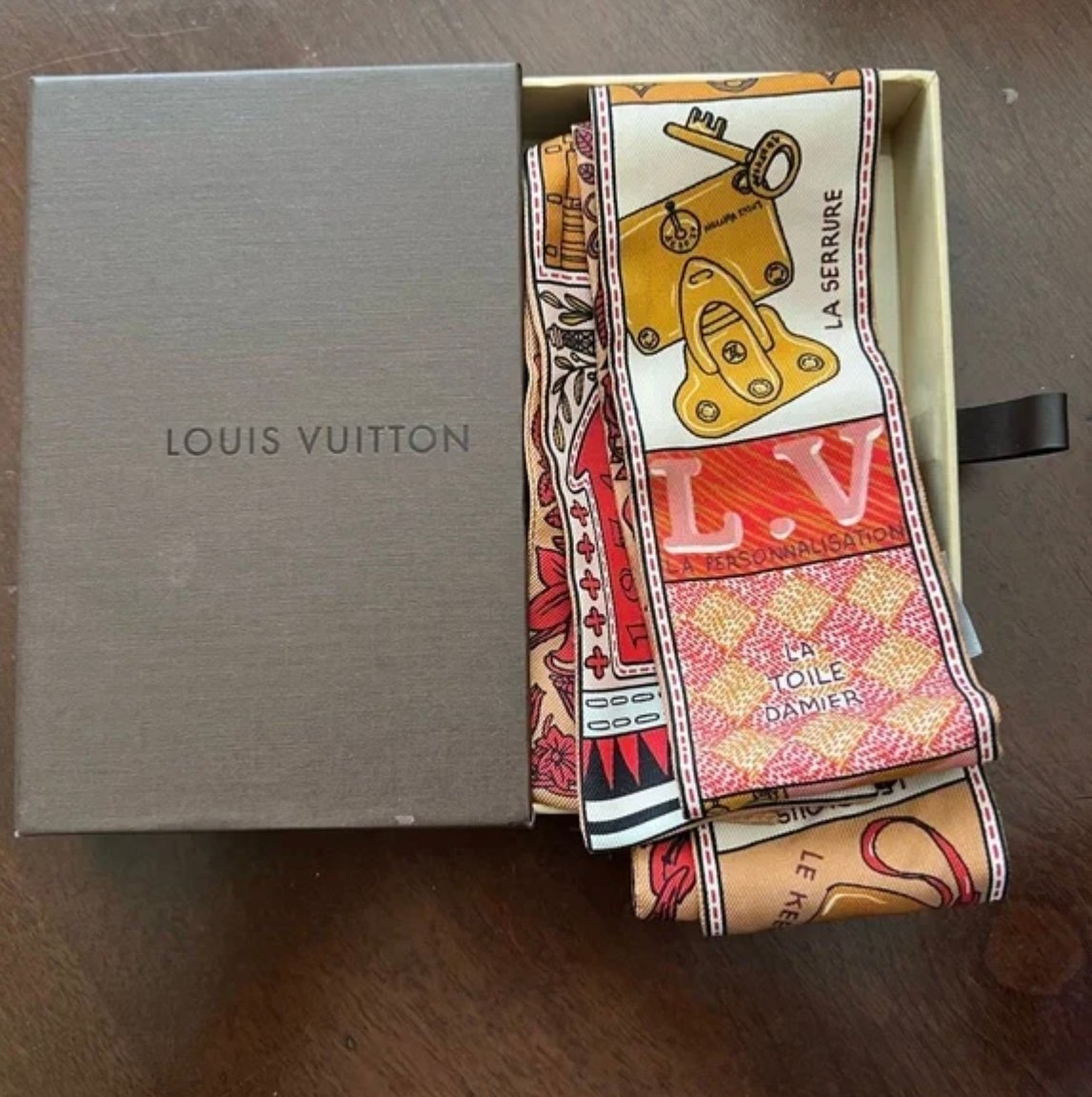 Louis Vuitton Silk Jeu De Louis BB Bandeau Scarf