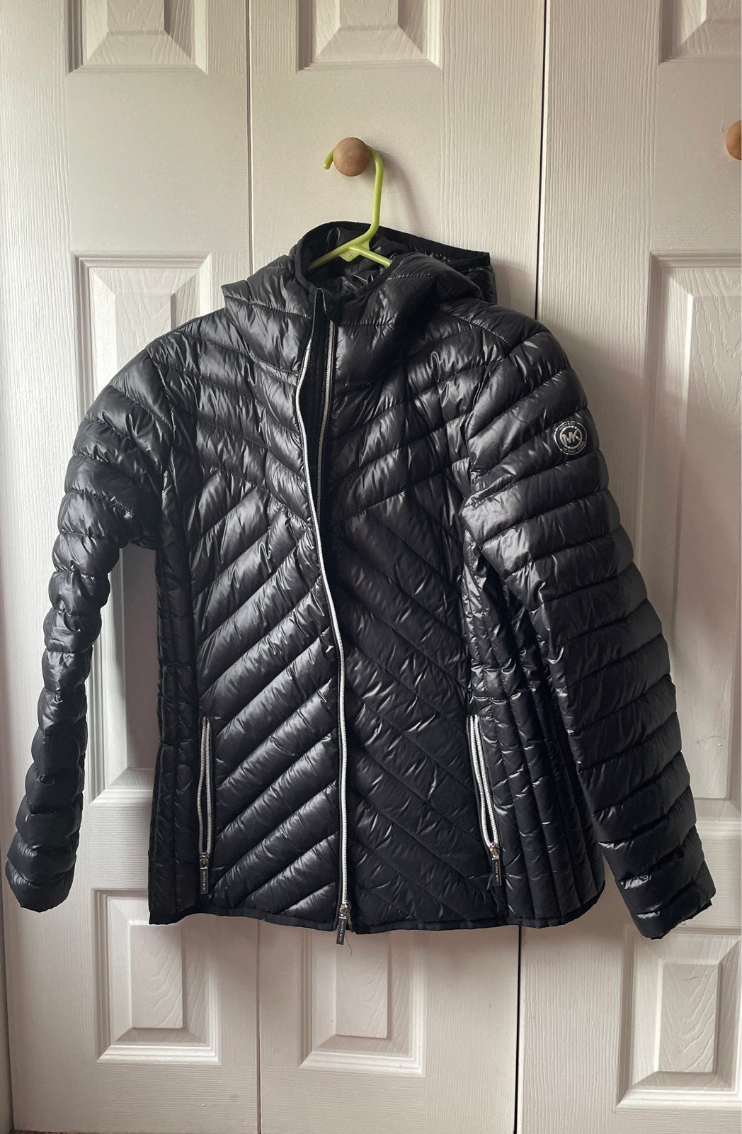Michael Kors Black Puffer Jacket Size Large Like New