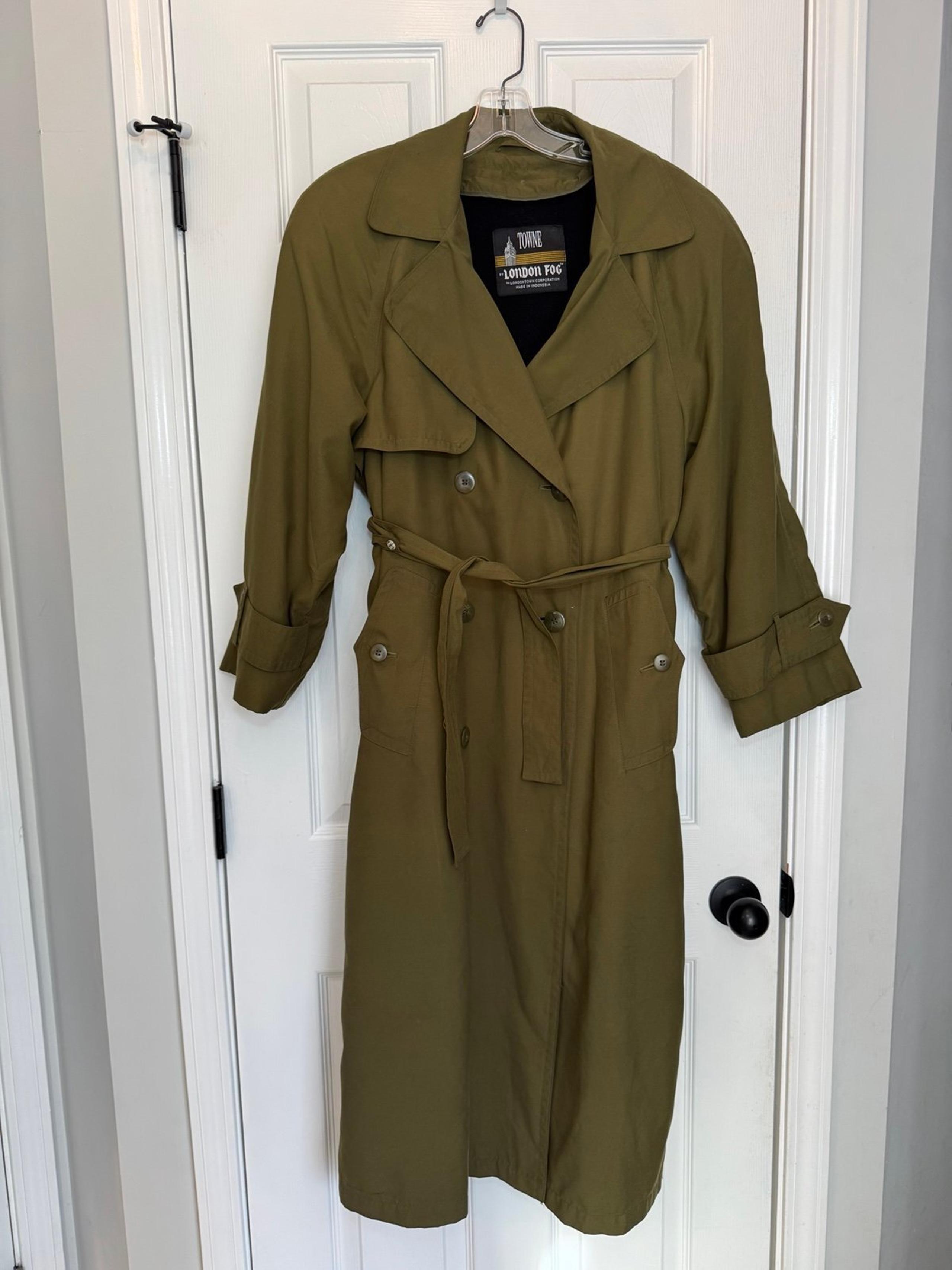 Vintage London Fog Belted Green Trench sz 6