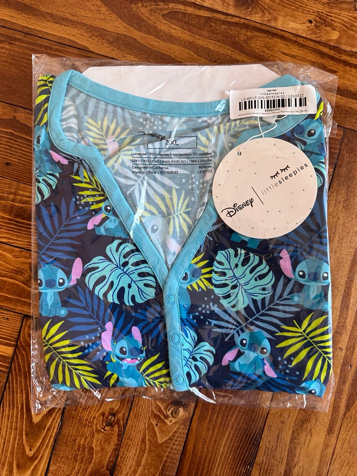 Little sleepies Women’s Aloha Stitch Pajama Top Size 3XL (24-26)