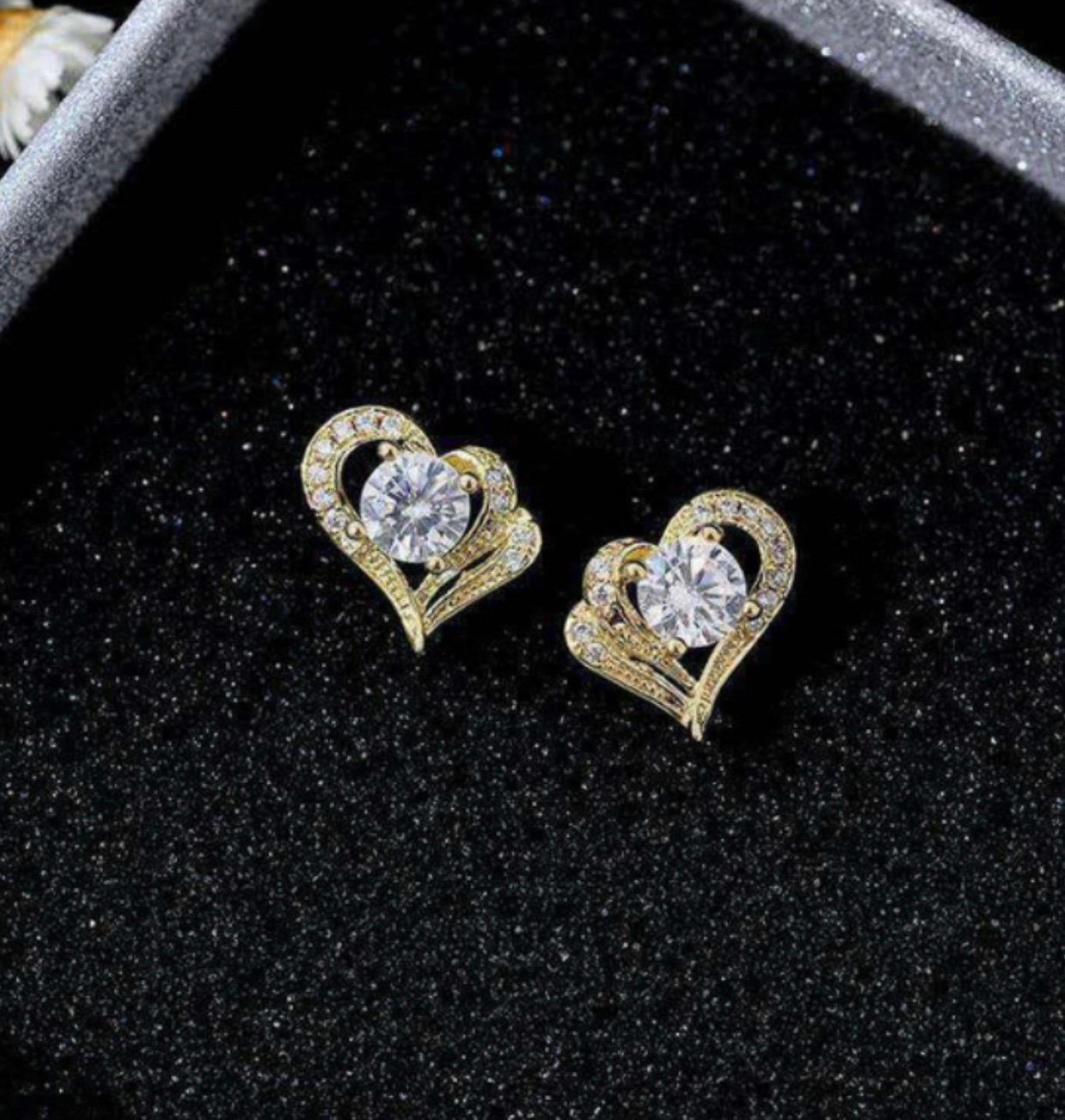 18k Gold / 925 White Sapphire Double Heart Earring Studs