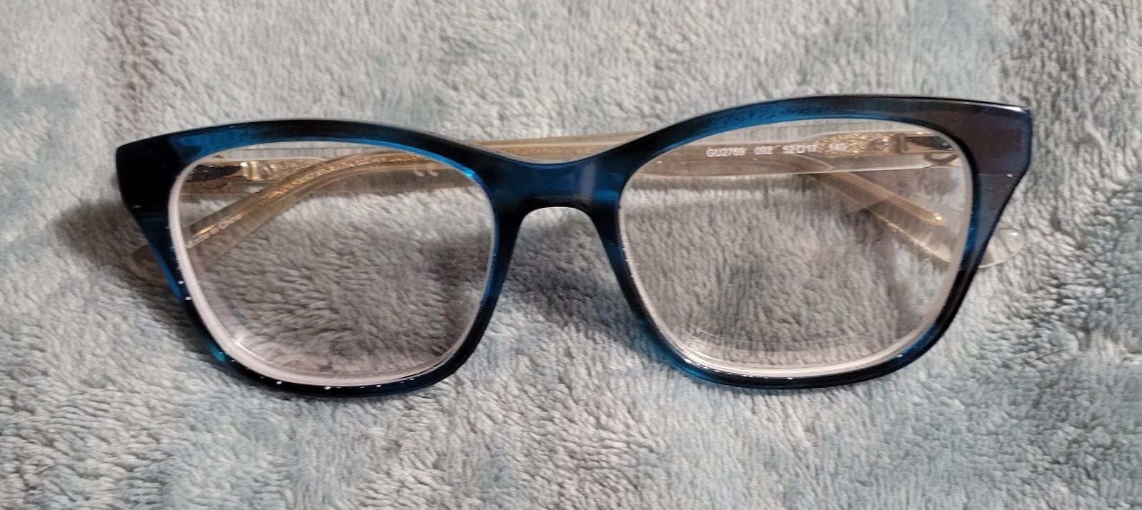 Guess glasses