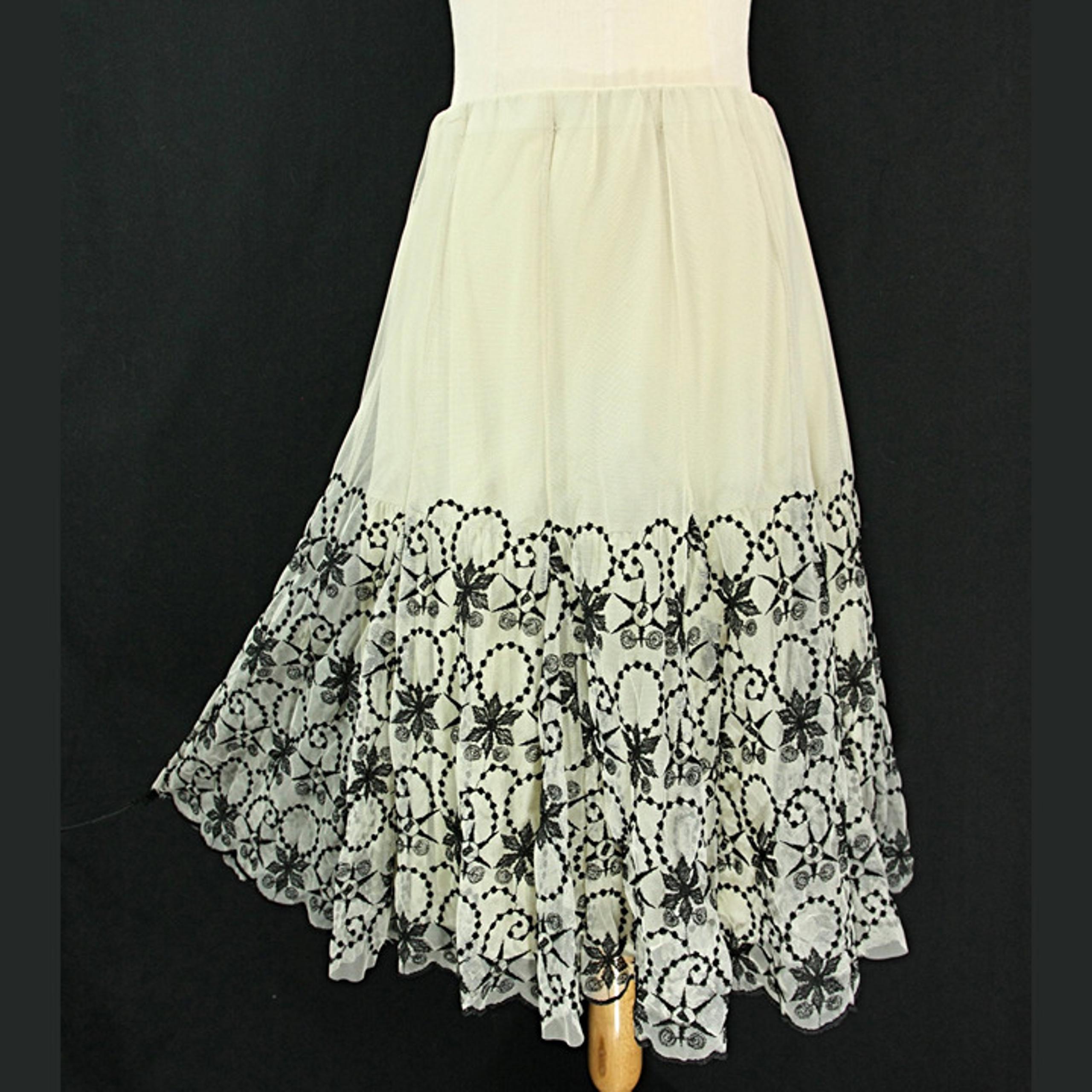 Style and Co Embroidered Stars Tulle Mesh Layered Midi A Line Circle Skirt S
