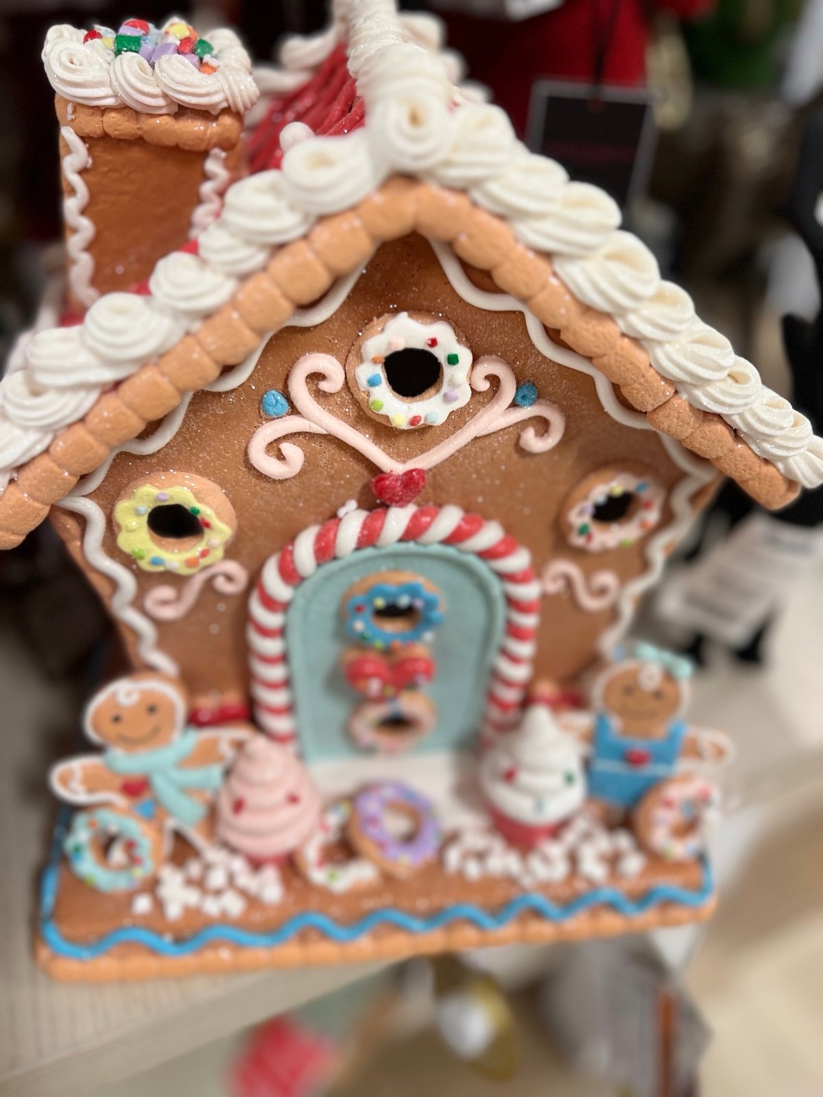 Light up gingerbread house !