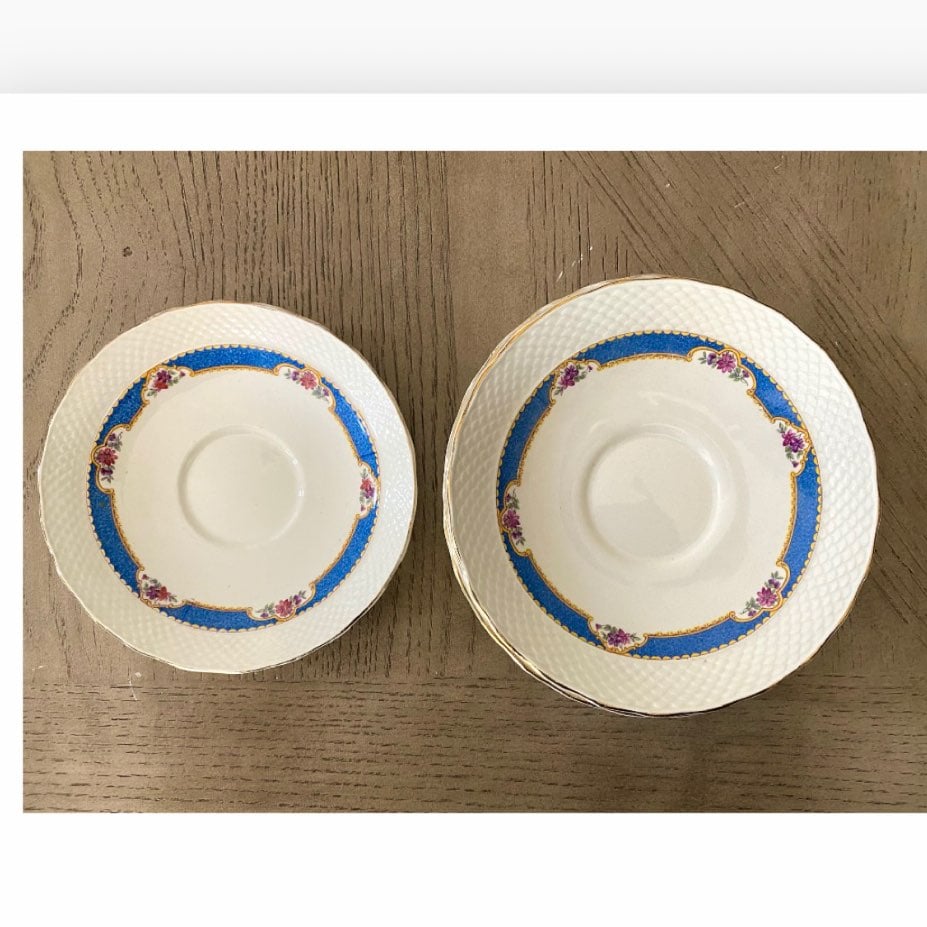 8x 1913 Furnivals China England plates